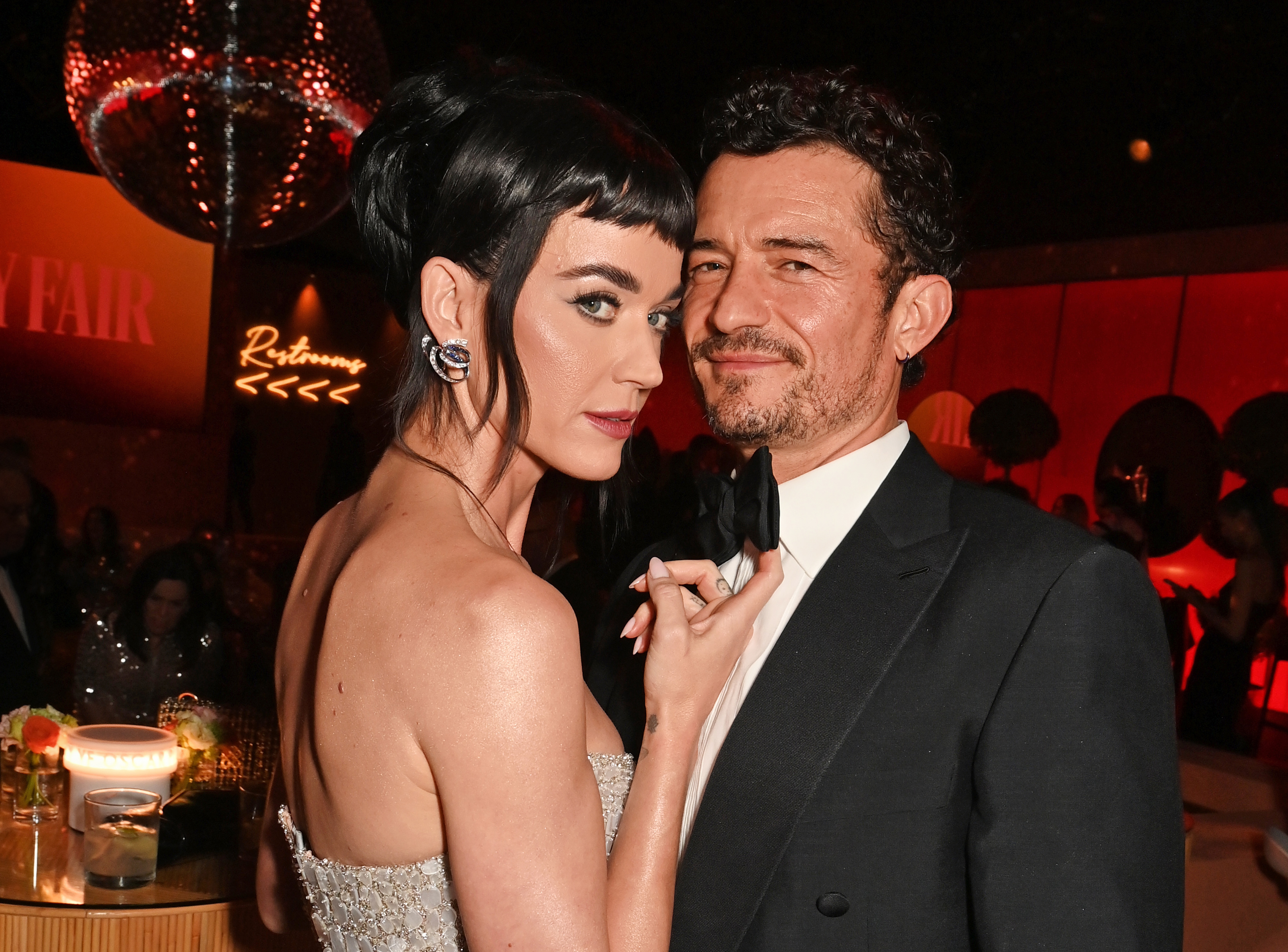 Katy Perry et Orlando Bloom le 2 mars 2025, à Beverly Hills, en Californie. | Source : Getty Images
