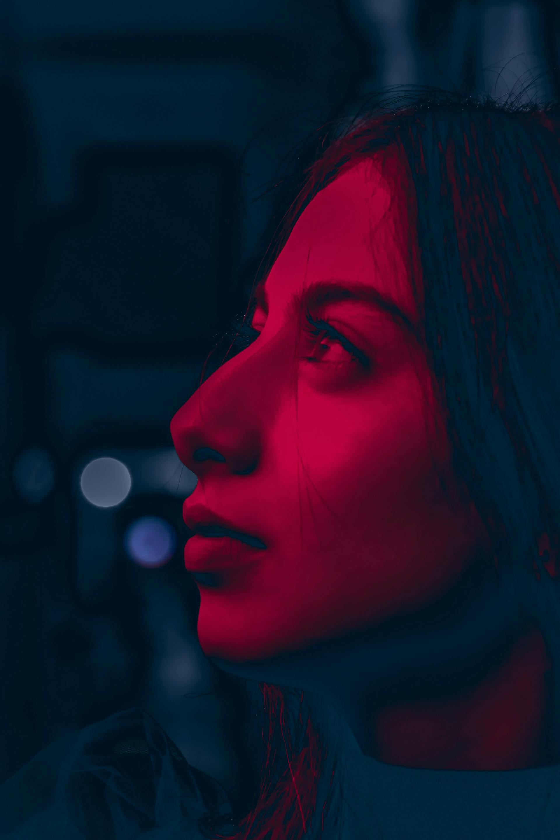 Une femme perplexe | Source : Pexels