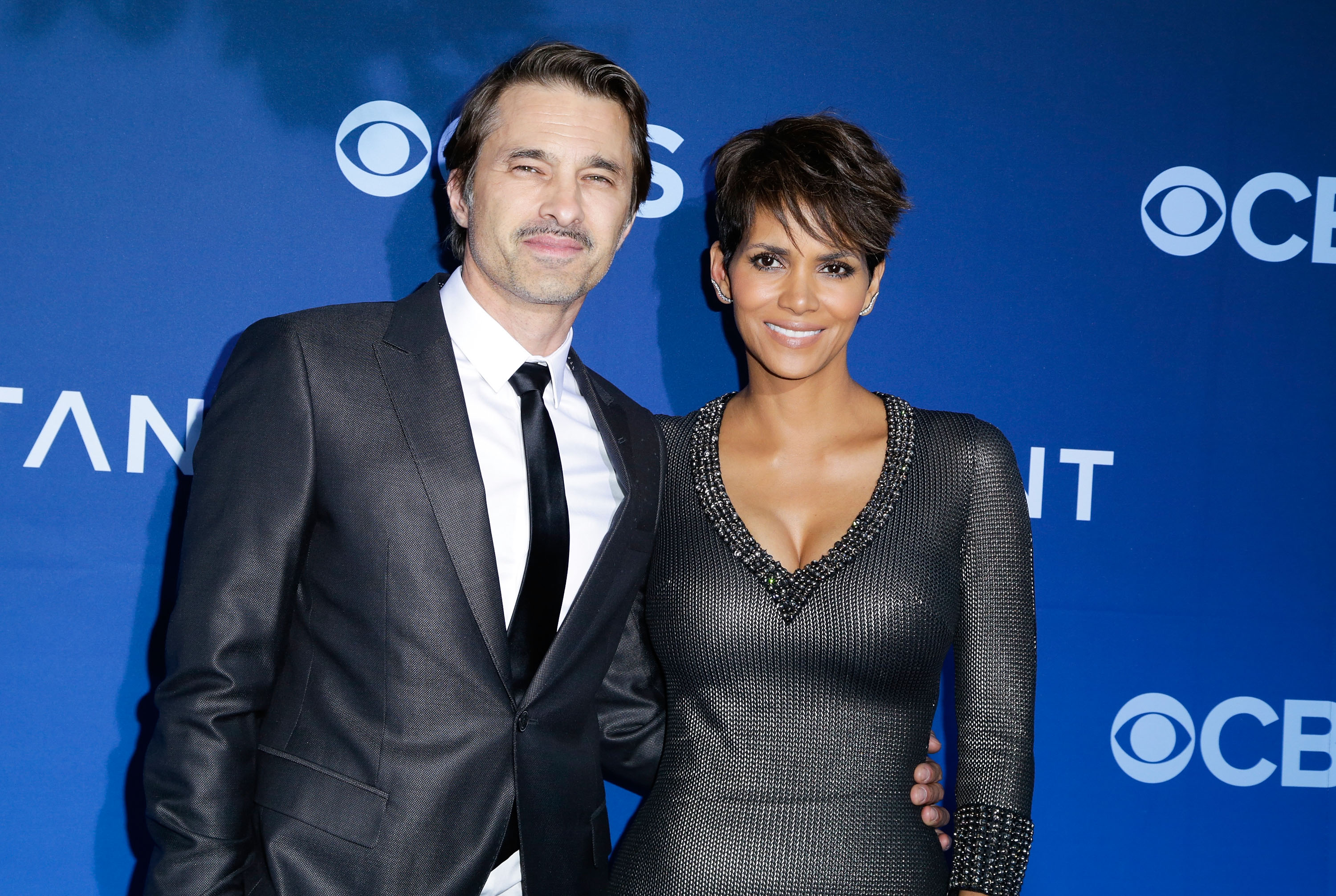 Olivier Martinez et Halle Berry assistent à la première de « Extant » à Los Angeles, en 2014 | Source : Getty Images