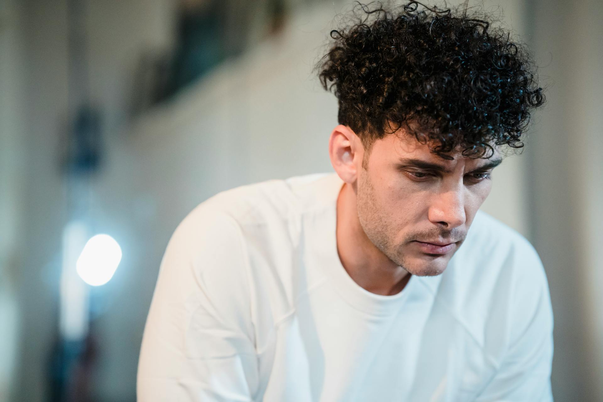 Un homme triste | Source : Pexels