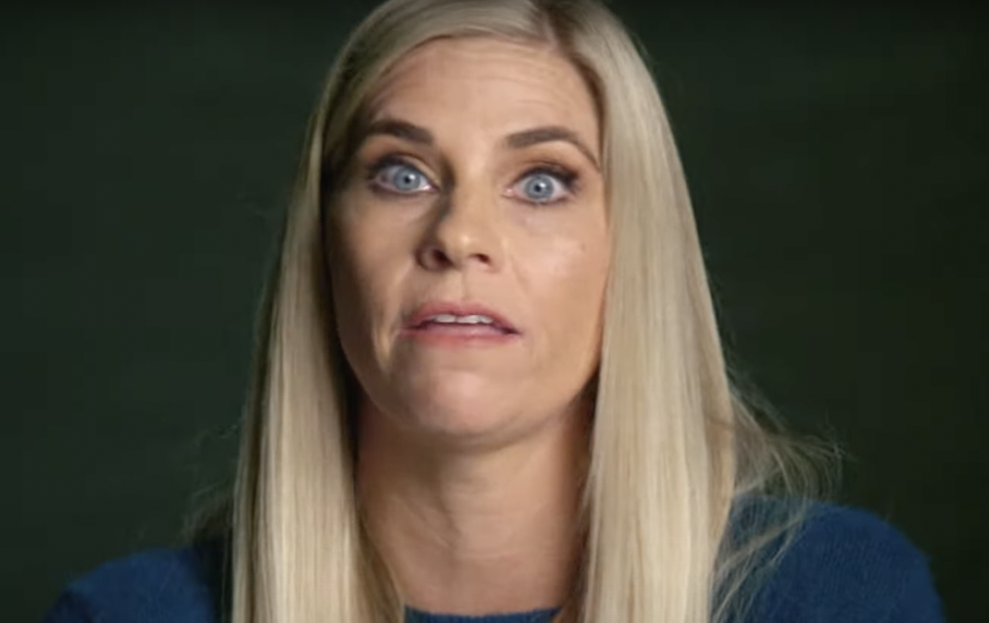 Dina Gravell dans le documentaire « Tiger » de HBO, sorti en 2021 | Source : Youtube/HBO