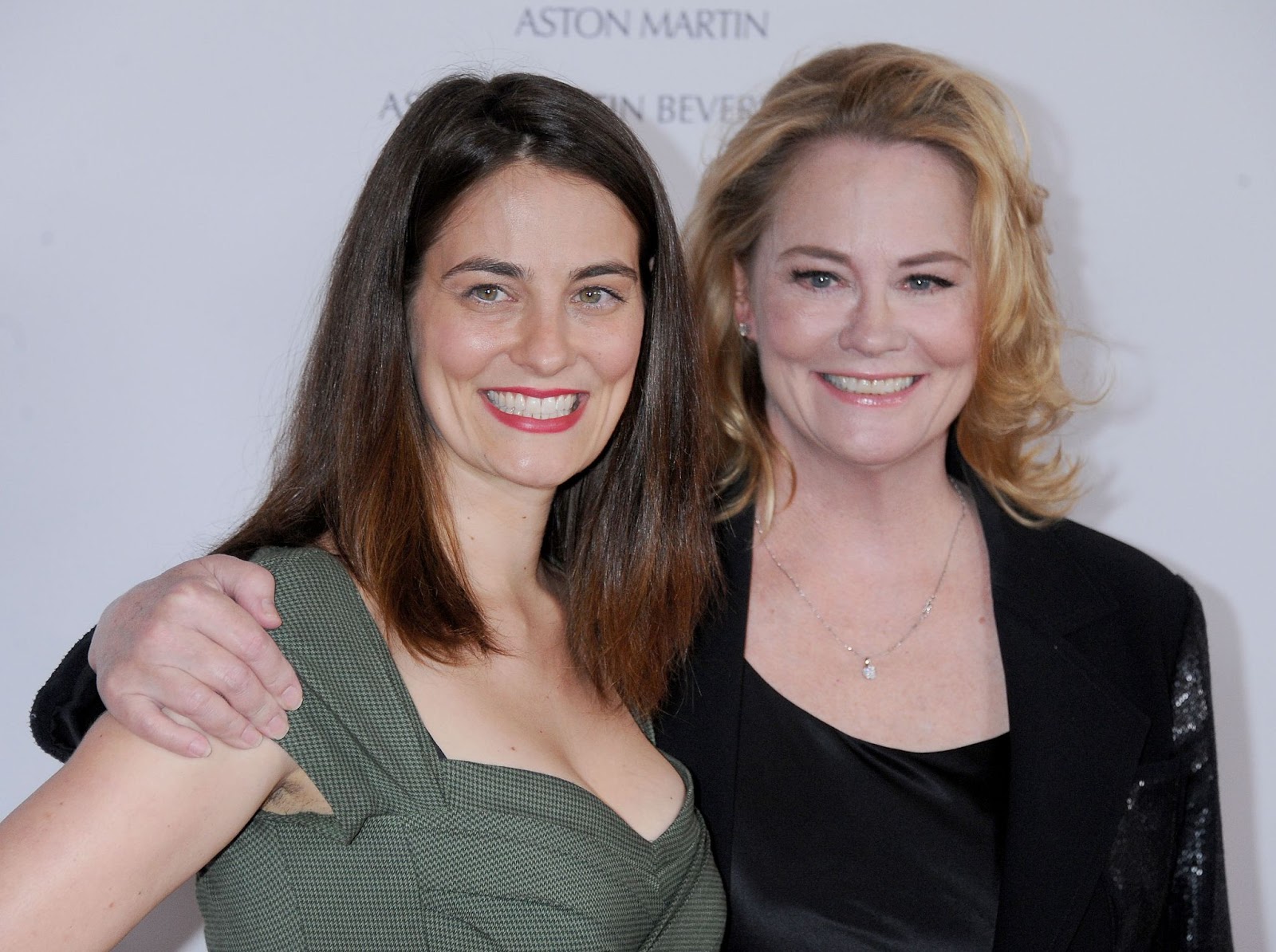 Cybill Shepherd et Clementine Ford lors du 20e gala annuel Race To Erase MS « Love To Erase MS » le 3 mai 2013 à Century City, en Californie. | Source : Getty Images