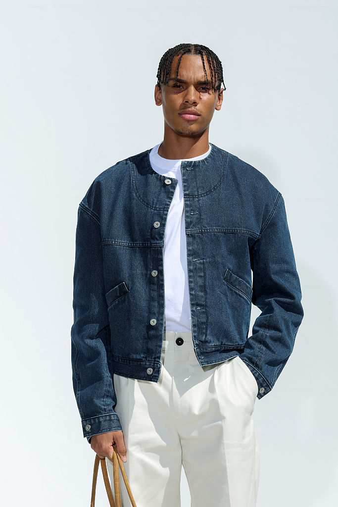 VERSAILLES, FRANCE - 29 JUIN : Alexandre Grimaldi assiste au défilé Jacquemus Menswear Spring/Summer 2026 dans le cadre de la Fashion Week de Paris le 29 juin 2025 à Paris, France. (Photo de Pascal Le Segretain/Getty Images pour Jacquemus)