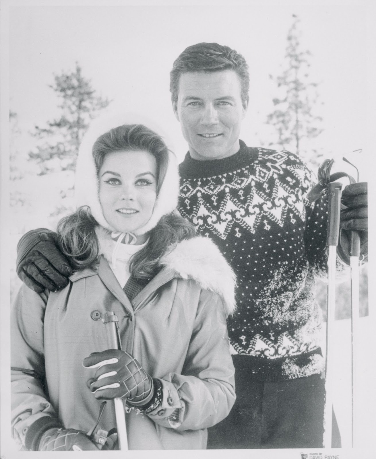 L'actrice et Roger Smith vers 1966. | Source : Getty Images