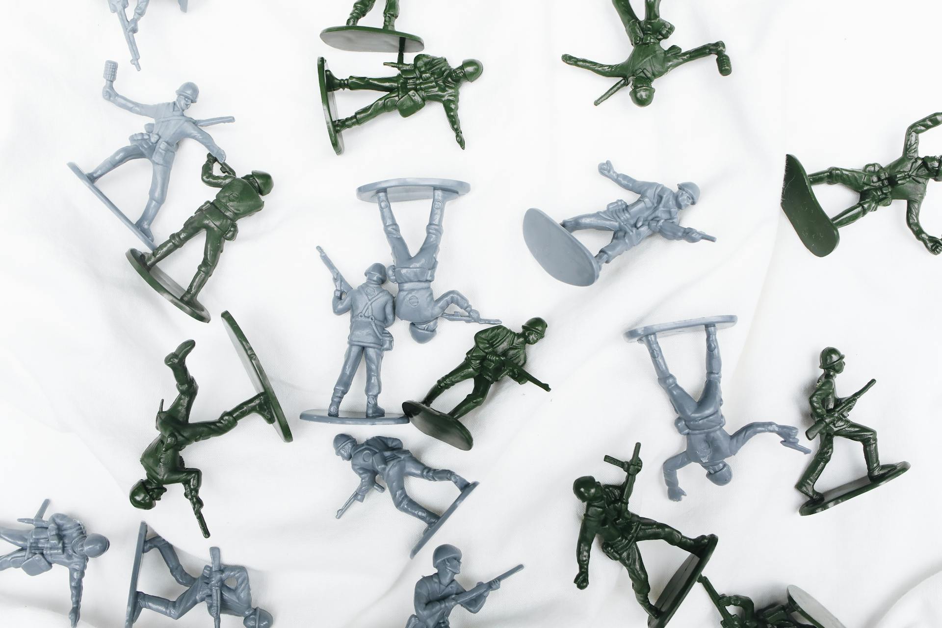 Un assortiment de soldats de plomb | Source : Pexels