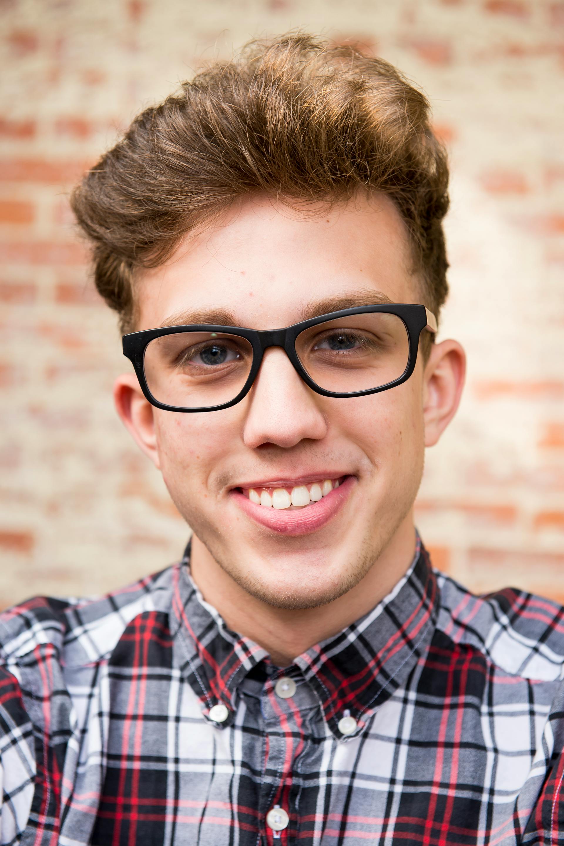 Un homme souriant | Source : Pexels