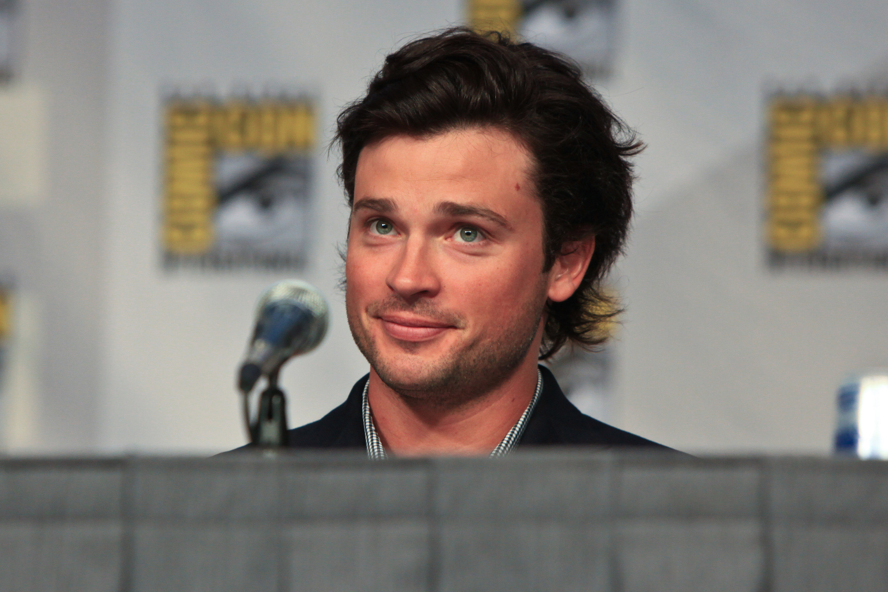Tom Welling lors du panel « Smallville » le quatrième jour du Comic-Con International, le 25 juillet 2010, à San Diego, en Californie | Source : Getty Images