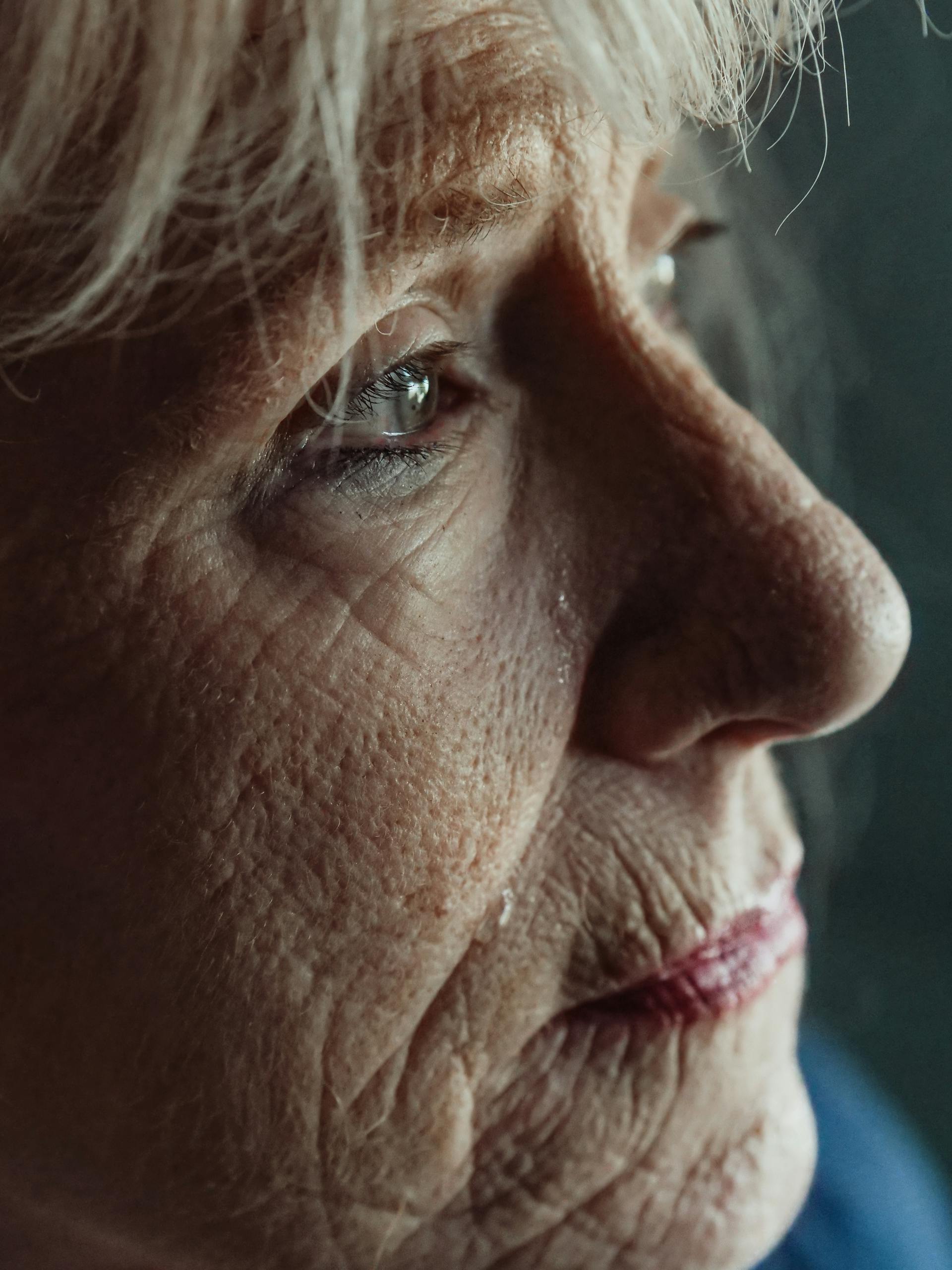 Une femme âgée triste | Source : Pexels