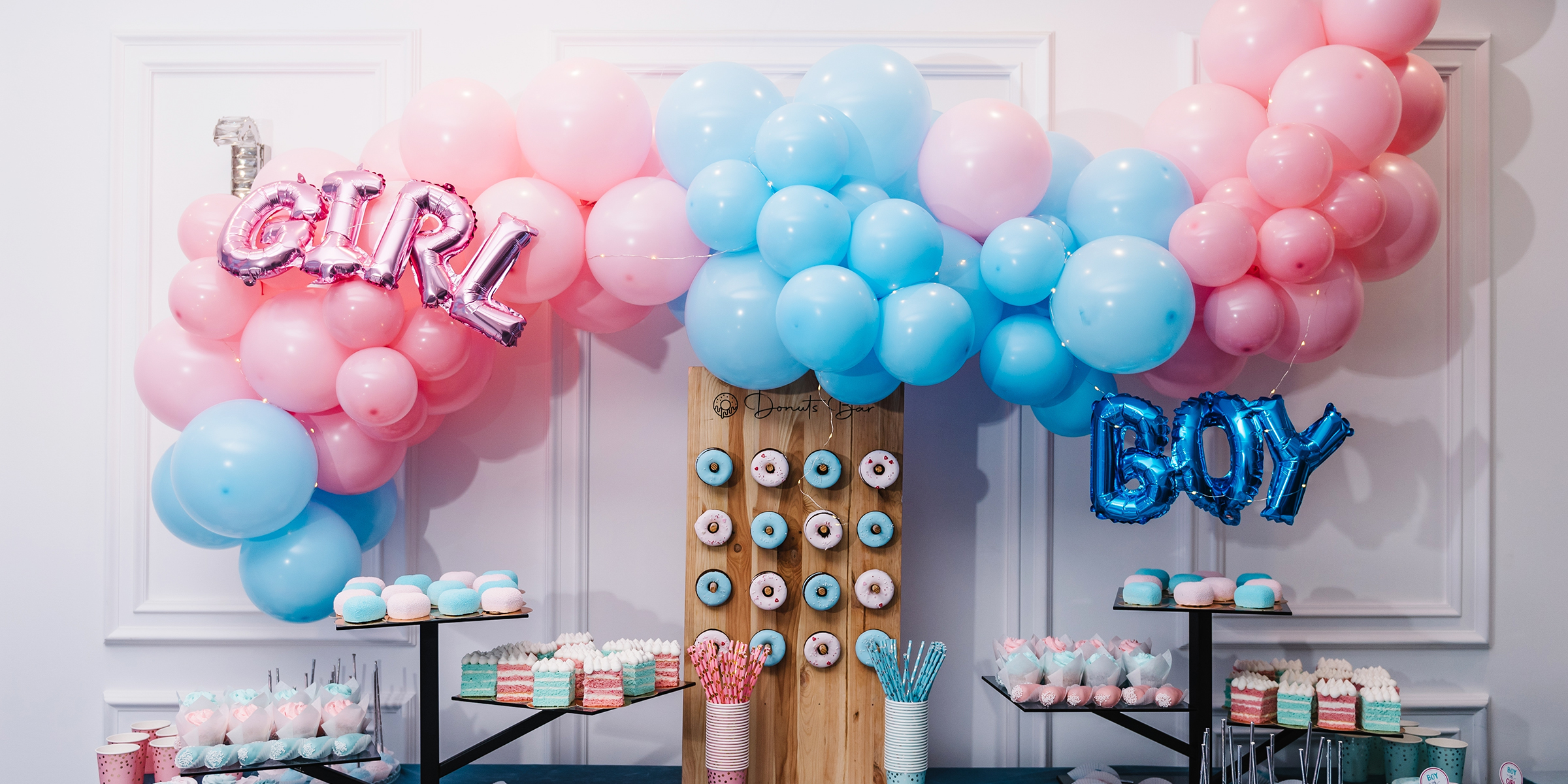 Des décorations de fête de révélation du sexe | Source : Shutterstock