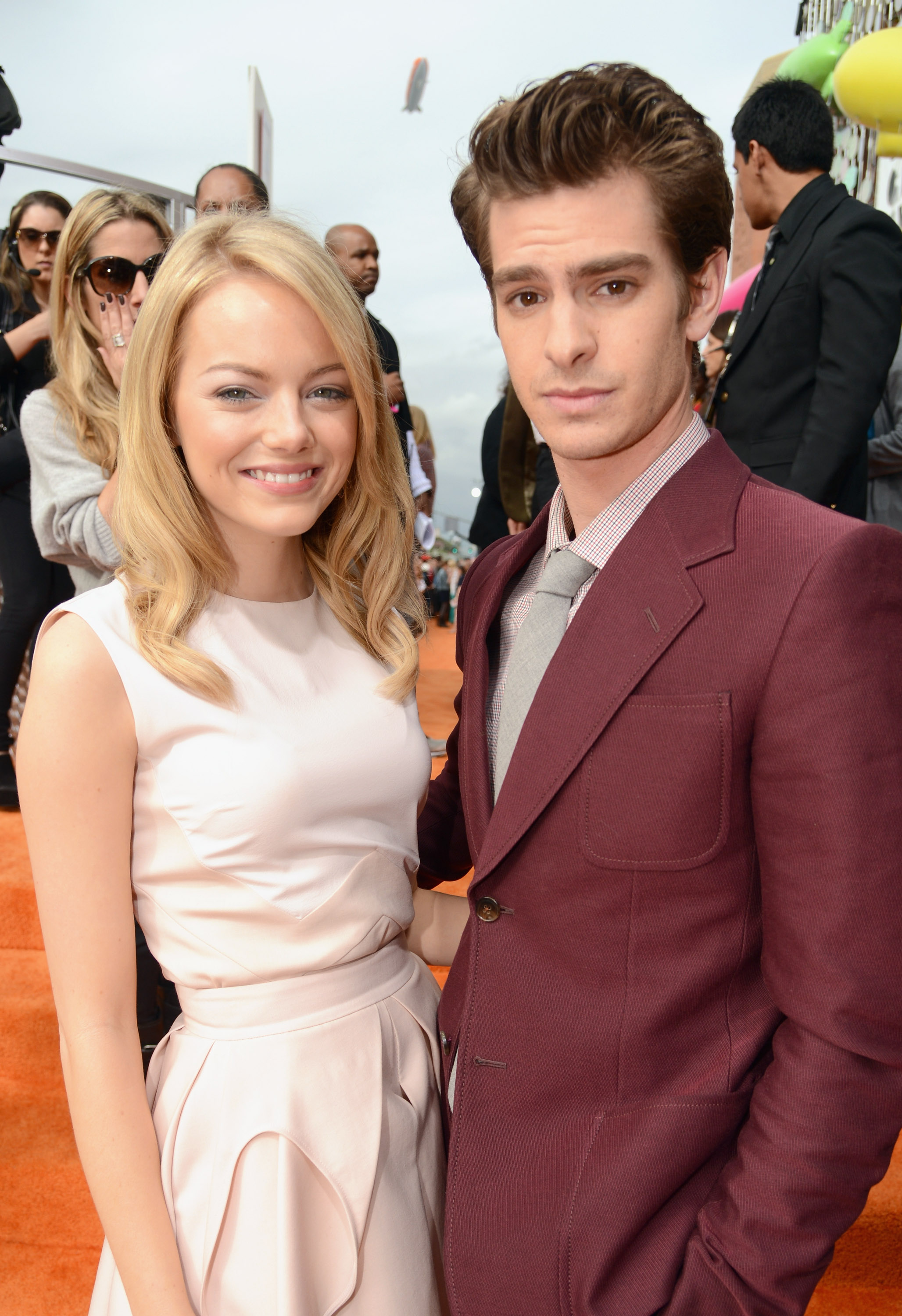 Emma Stone et Andrew Garfield lors de la cérémonie des Nickelodeon Kids' Choice Awards 2012, le 3 mars à Los Angeles, en Californie. | Source : Getty Images