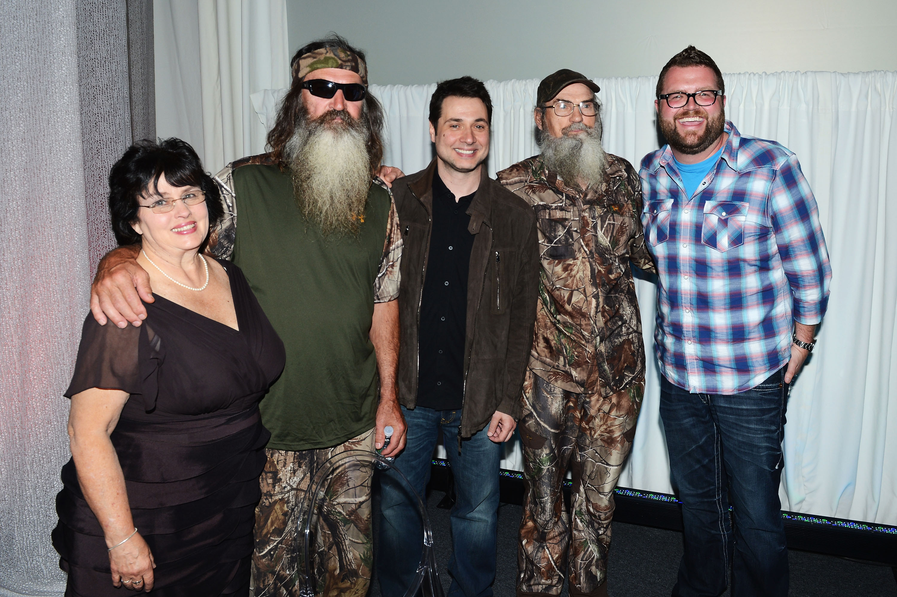 Kay, Phil, Adam Ferrara, Si Robertson et Rutledge Wood assistent à l'Upfront de A&E Networks le 9 mai 2012, à New York. | Source : Getty Images