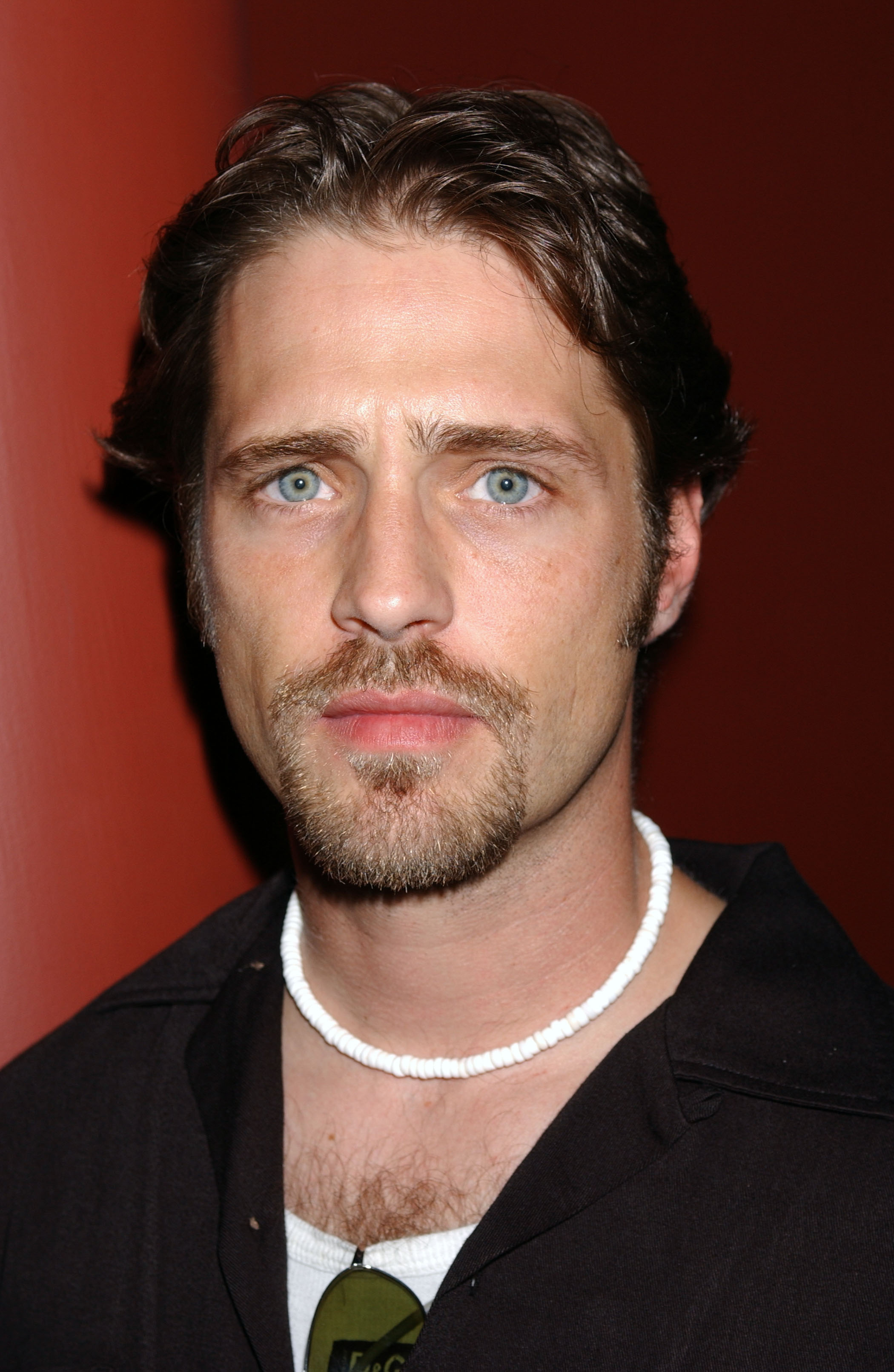 L'ancienne idole des adolescents assiste au gala du Men's Journal le 11 avril 2001 | Source : Getty Images