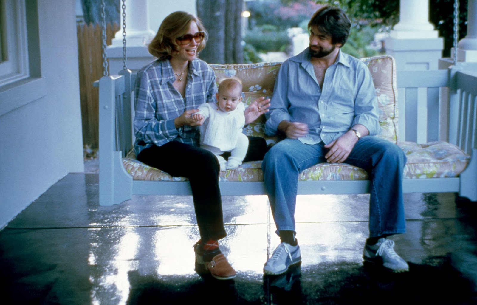 Cybill Shepherd avec David M. Ford et leur fille Clementine Ford photographiés à Los Angeles, Californie, vers 1979. | Source : Getty Images