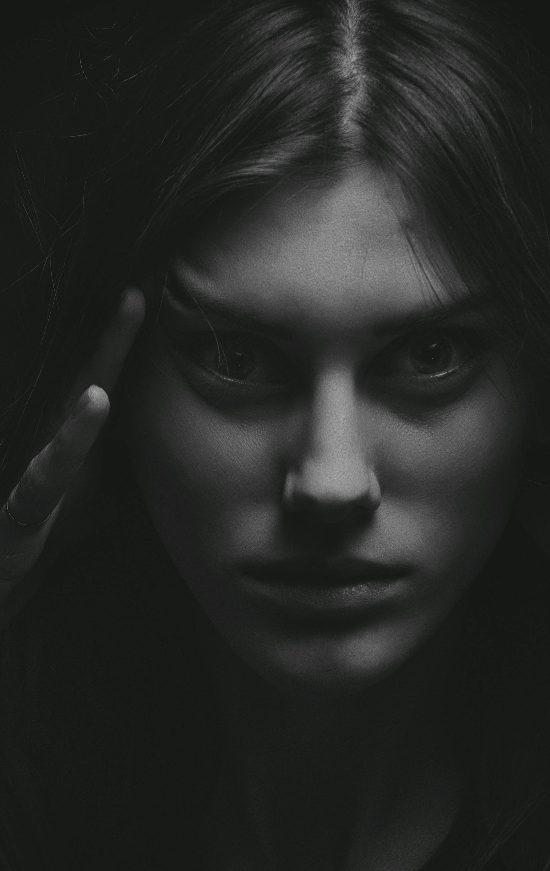 Une femme au regard féroce | Source : Pexels