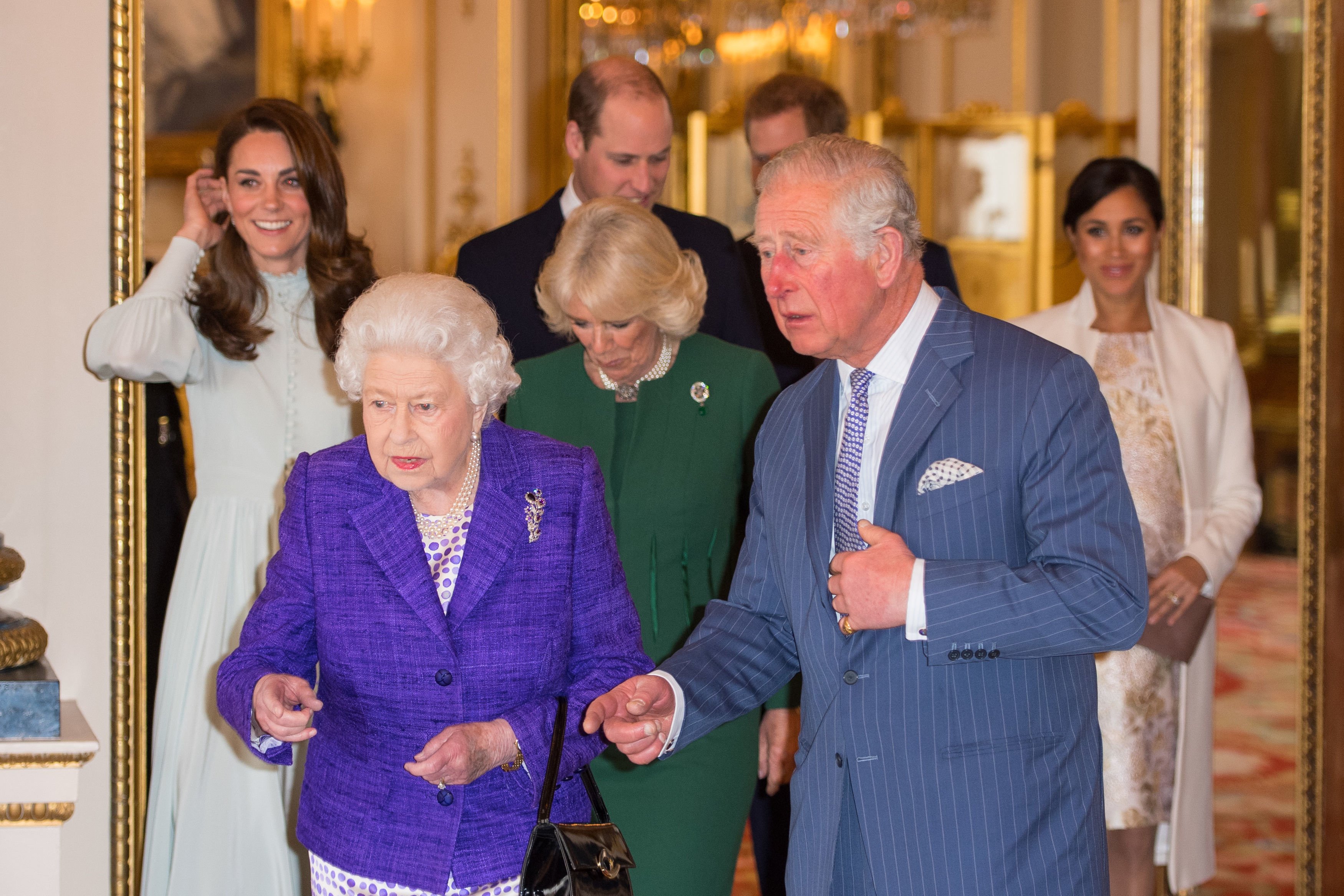 Les membres de la famille royale à une réception pour marquer le 50e anniversaire de l'investiture du prince de Galles au palais de Buckingham à Londres, le 5 mars 2019 | Source : Getty Images