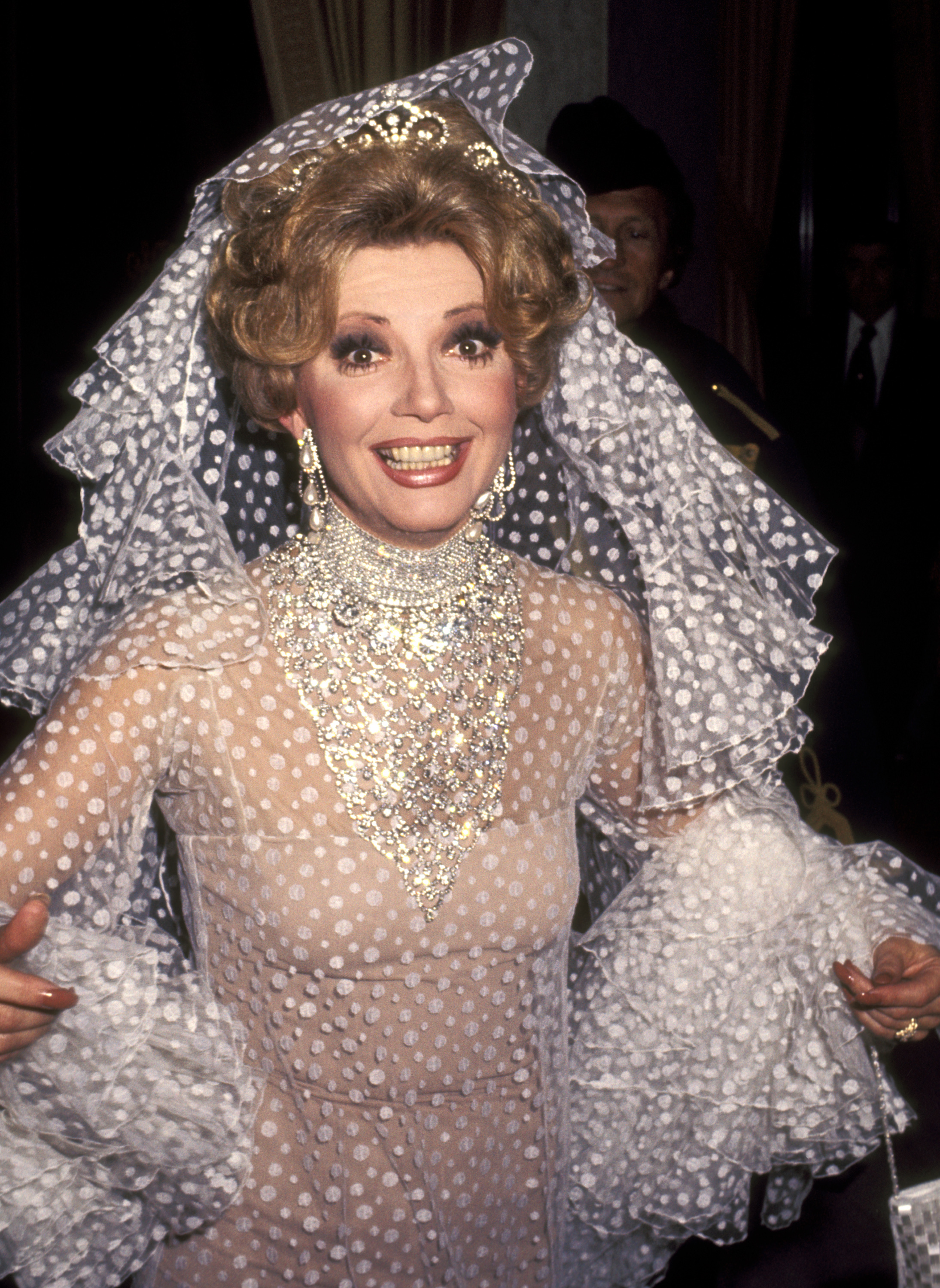 L'actrice assiste au 22e bal annuel des Thalians le 13 février 1977 | Source : Getty Images