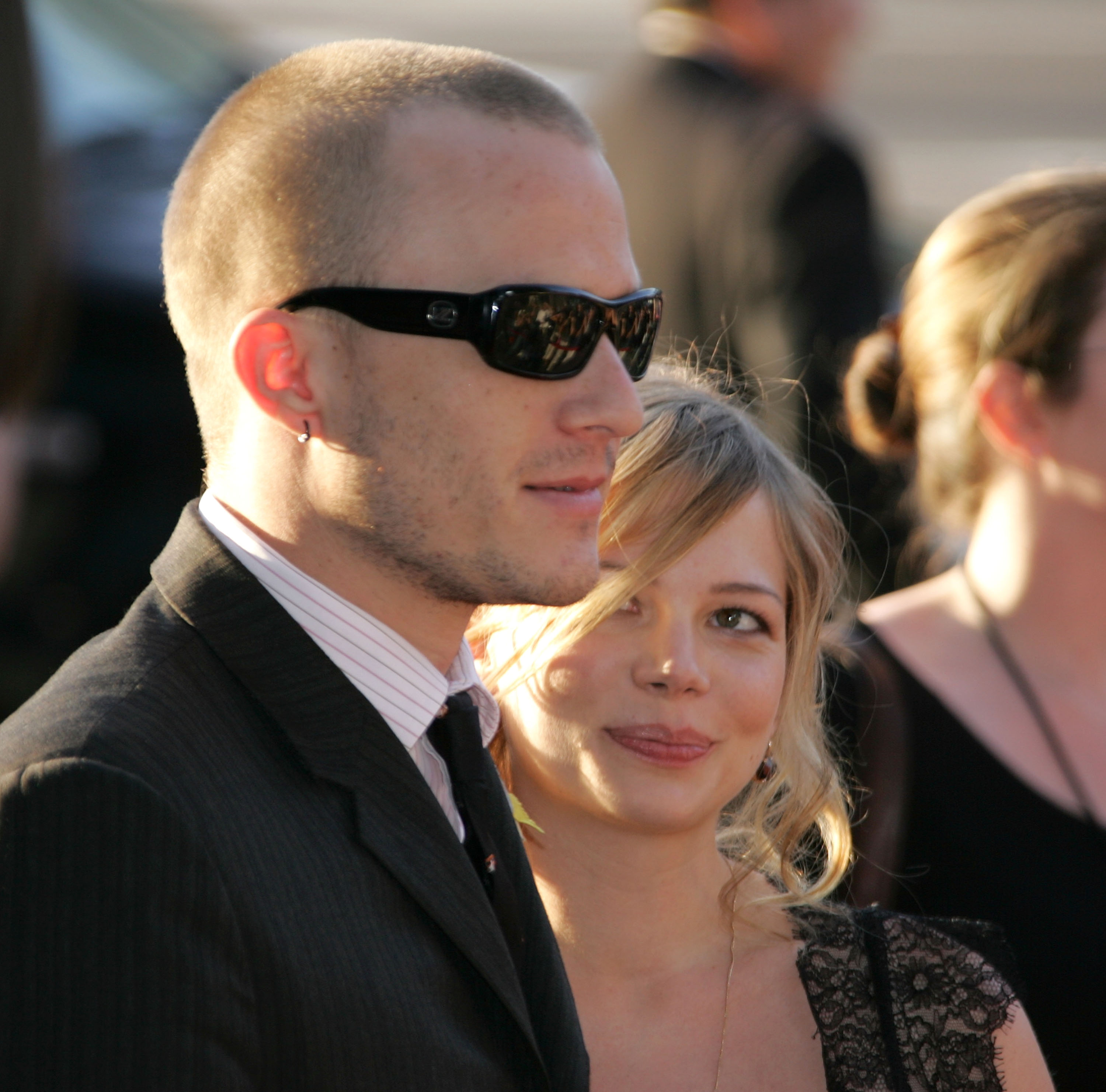 Heath Ledger et Michelle Williams lors de la première du film « Les Frères Grimm » le 8 août 2005 à Los Angeles, Californie. | Source : Getty Images
