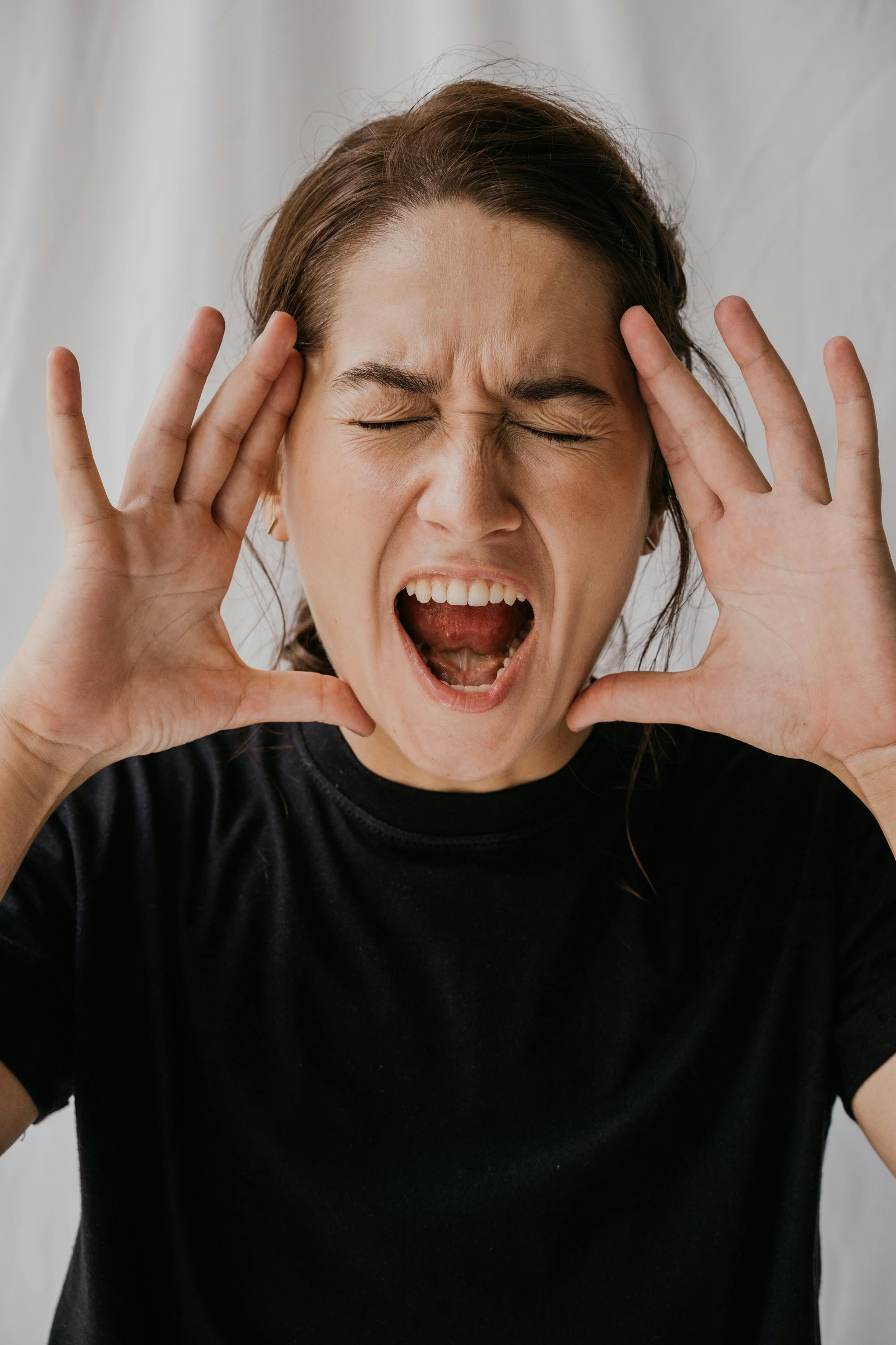 Une femme qui interpelle | Source : Pexels