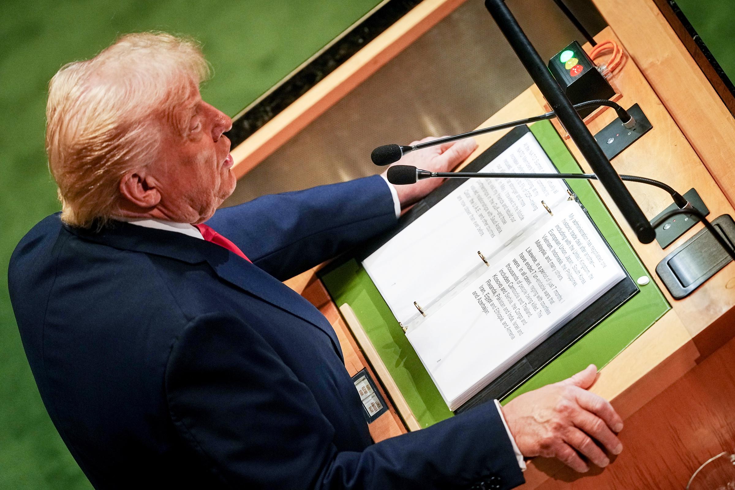 Donald Trump s'exprime lors de la 80e session de l'Assemblée générale des Nations unies (AGNU) au siège de l'ONU | Source : Getty Images