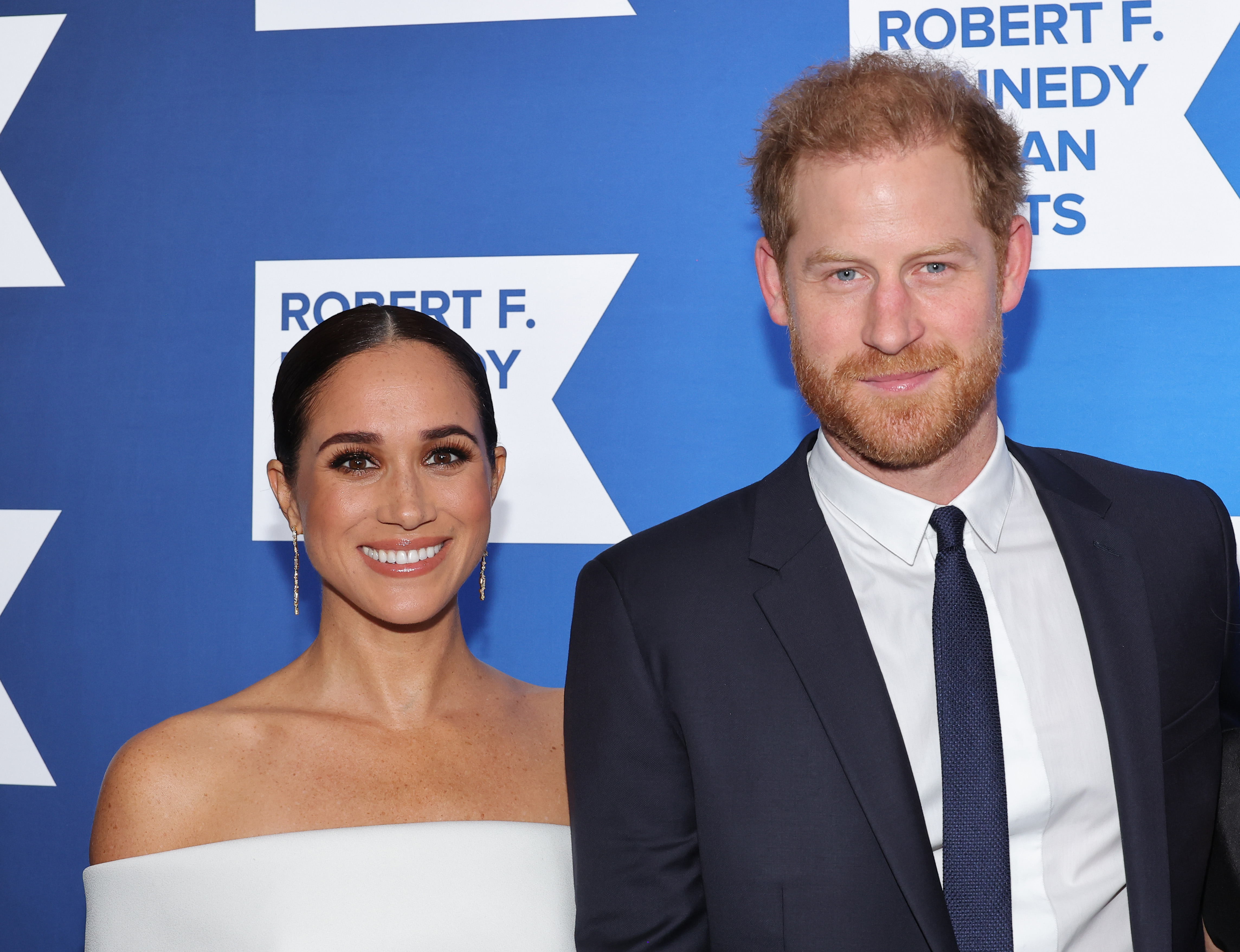 Meghan, duchesse de Sussex, et le prince Harry, duc de Sussex, lors du gala « Ripple of Hope » organisé par la Fondation Robert F. Kennedy pour les droits de l'homme, le 6 décembre 2022 à New York. | Source : Getty Images