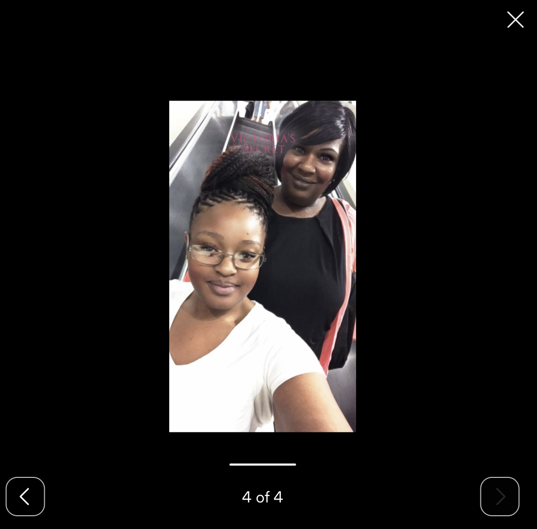 Adriana Smith est vue avec sa mère, April Newkirk, sur une photo partagée sur sa page de collecte de fonds | Source : gofundme