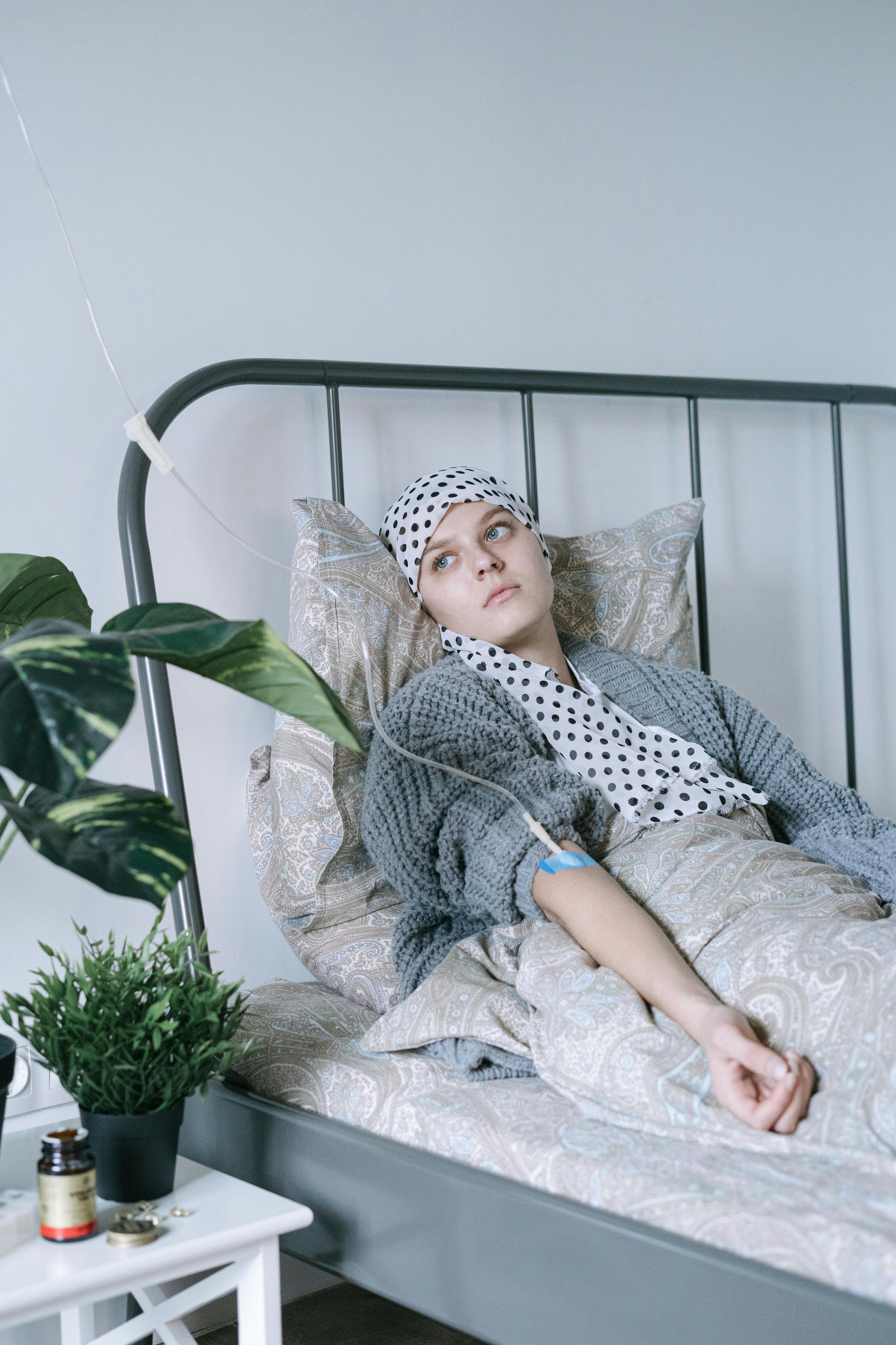 Une femme triste et malade | Source : Pexels