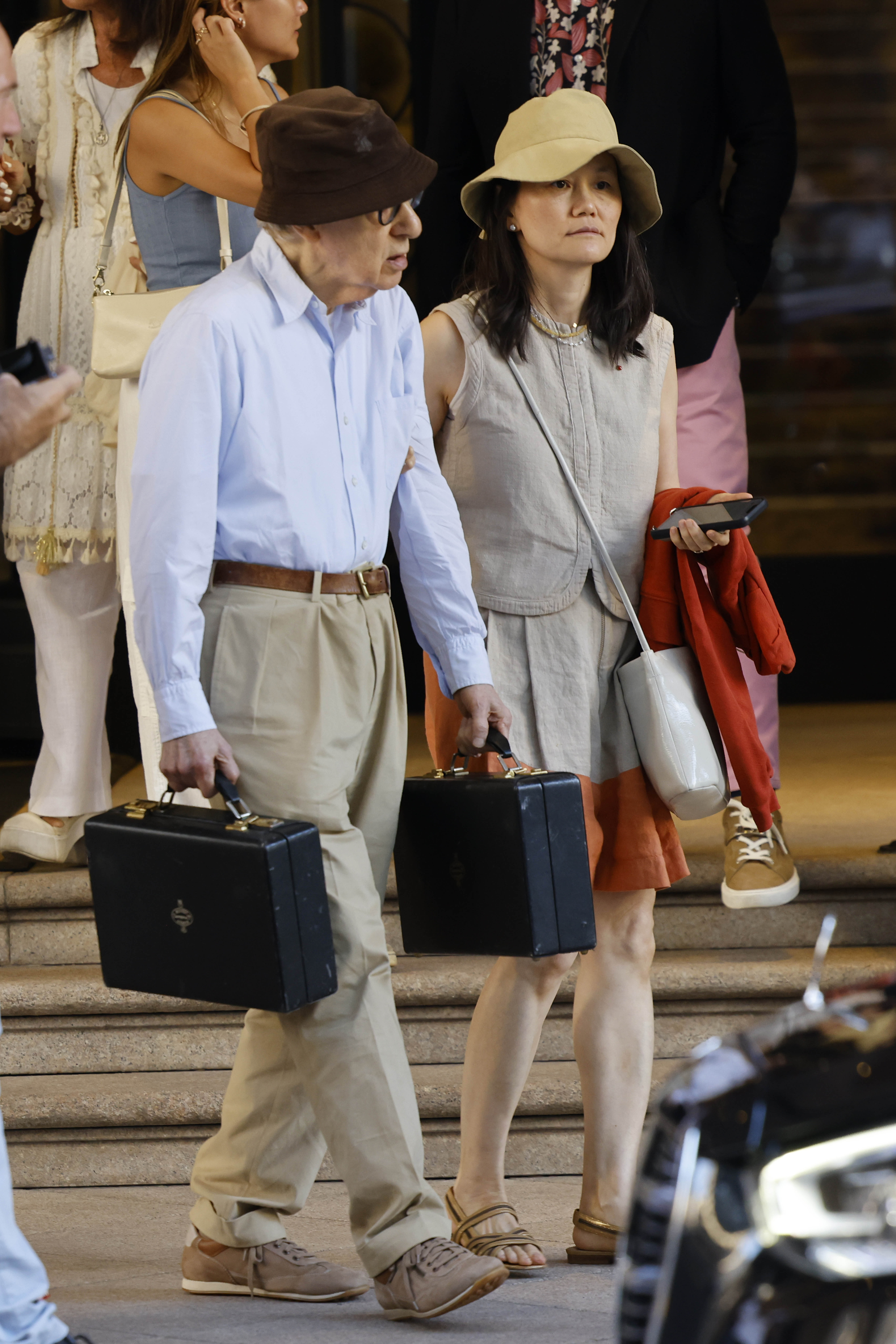 Woody Allen et Soon-Yi Previn à Venise, en Italie, le 6 septembre 2023 | Source : Getty Images