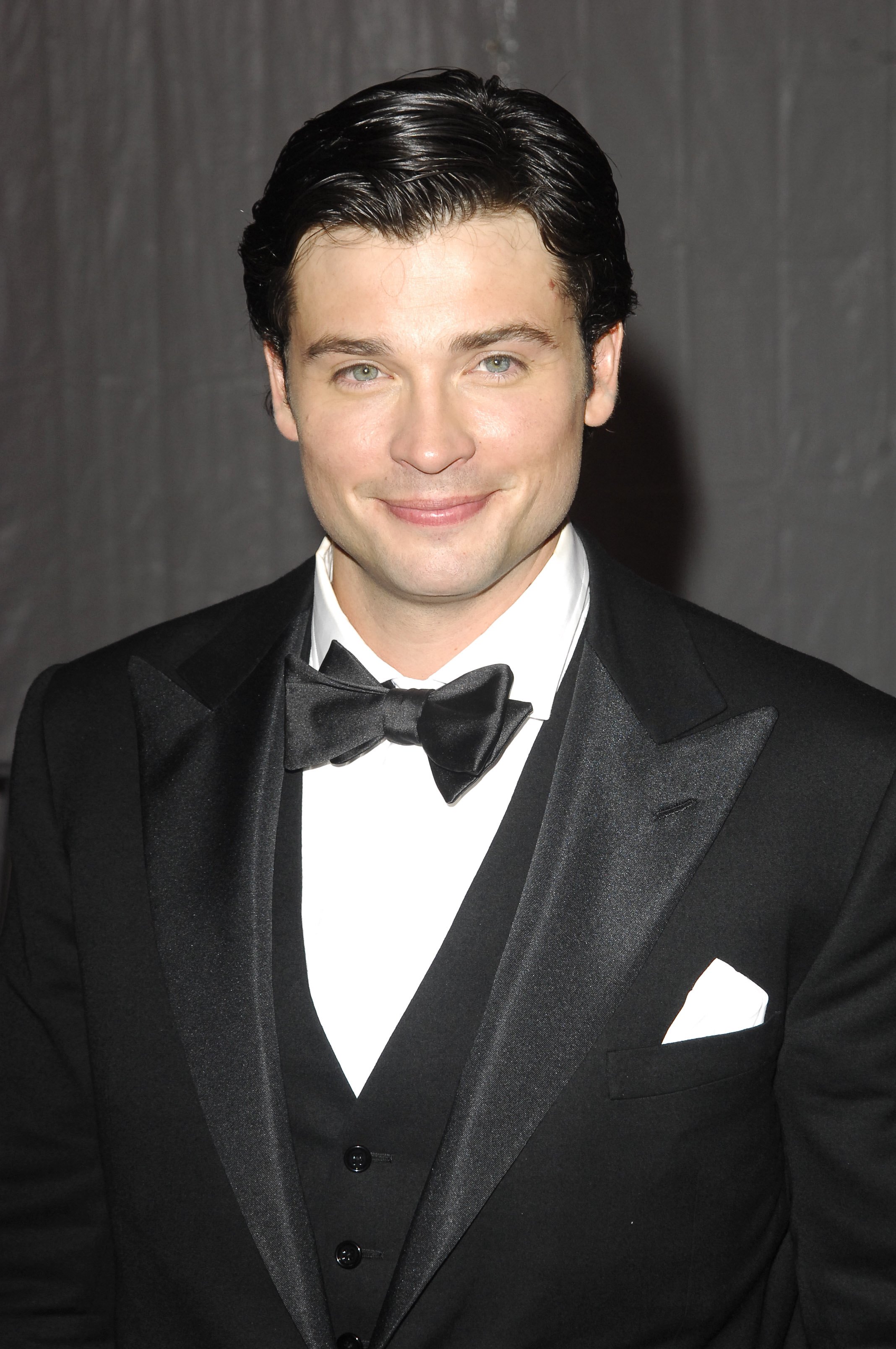 Tom Welling quitte le gala du Costume Institute, Superheroes : Fashion And Fantasy le 5 mai 2008 à New York | Source : Getty Images