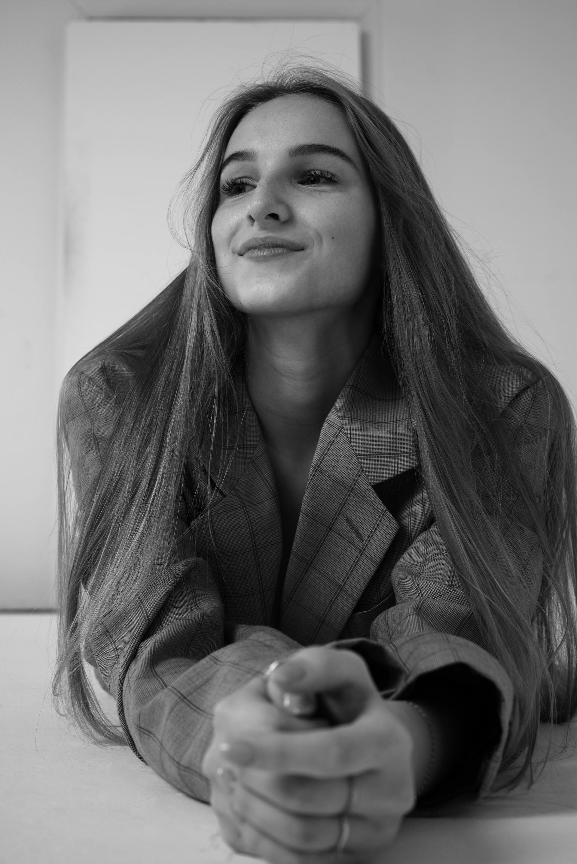Une jeune femme souriante | Source : Pexels