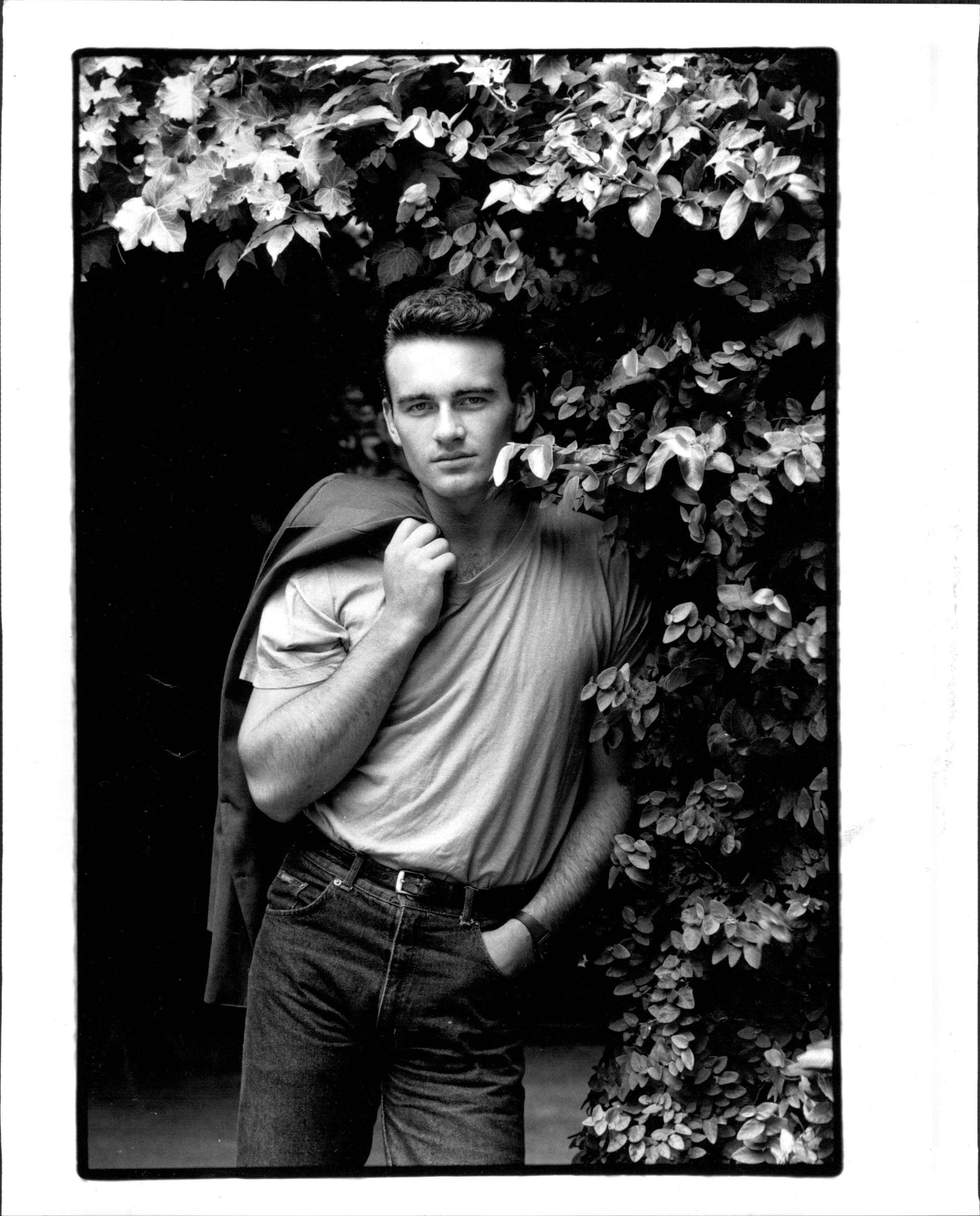 Julian McMahon le 7 décembre 1988, à Sydney, Nouvelle-Galles du Sud | Source : Getty Images