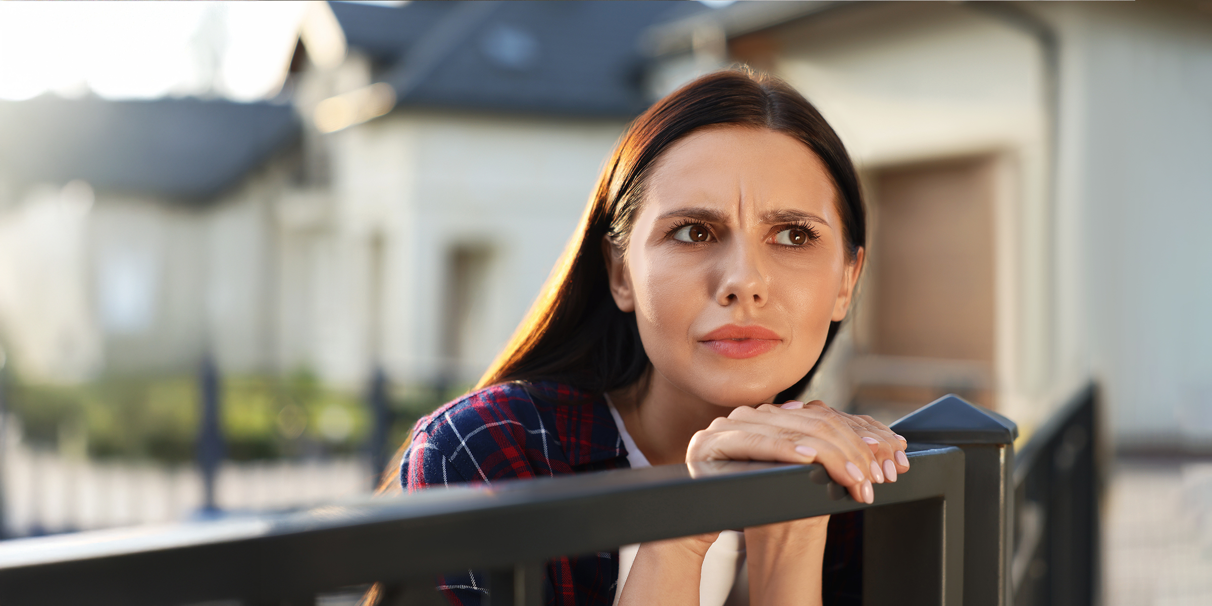 Femme incrédule | Source : Shutterstock