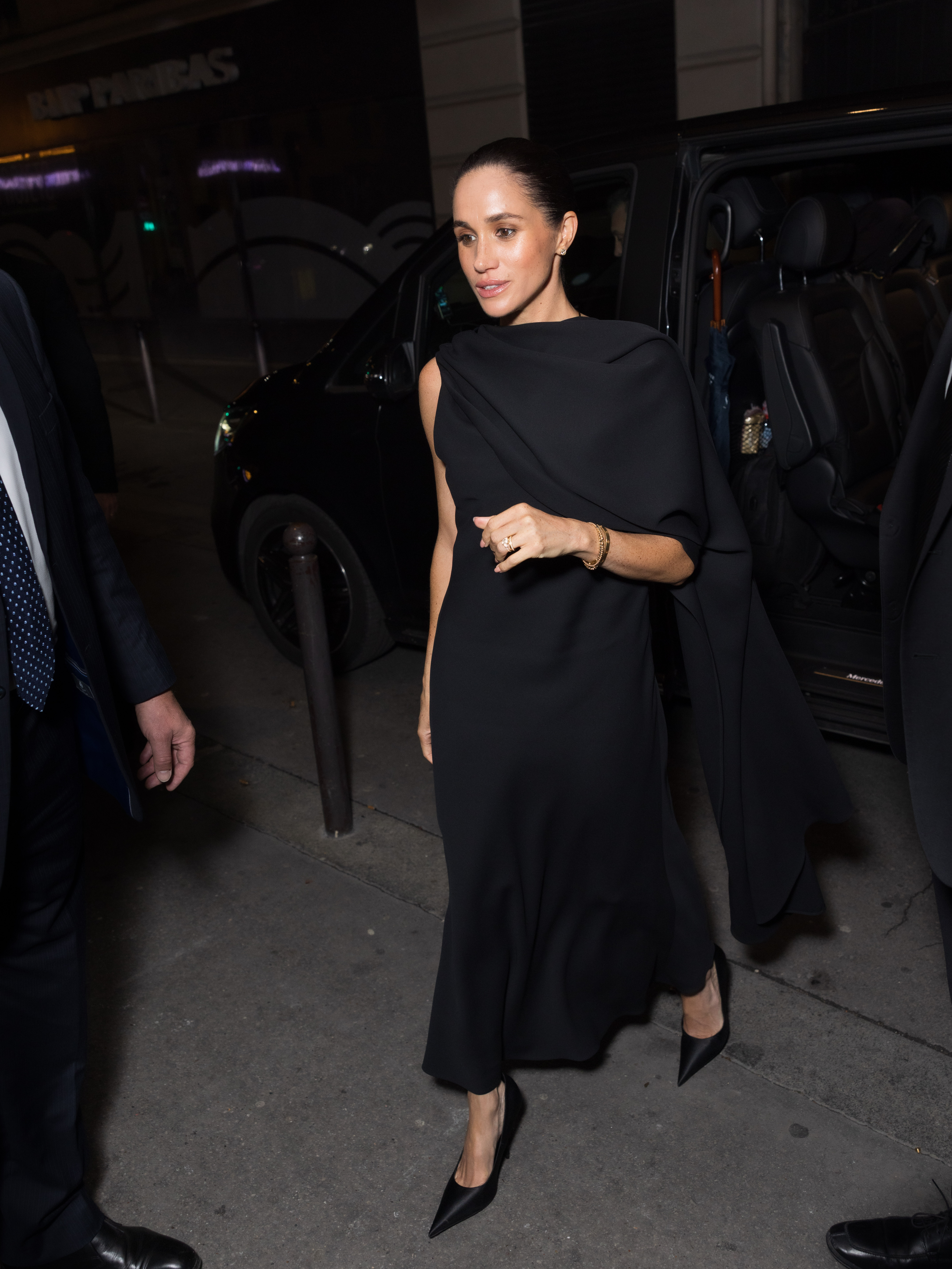 Meghan Markle lors du défilé de mode féminine printemps-été 2026 dans le cadre de la Fashion Week de Paris, le 5 octobre 2025, en France | Source : Getty Images
