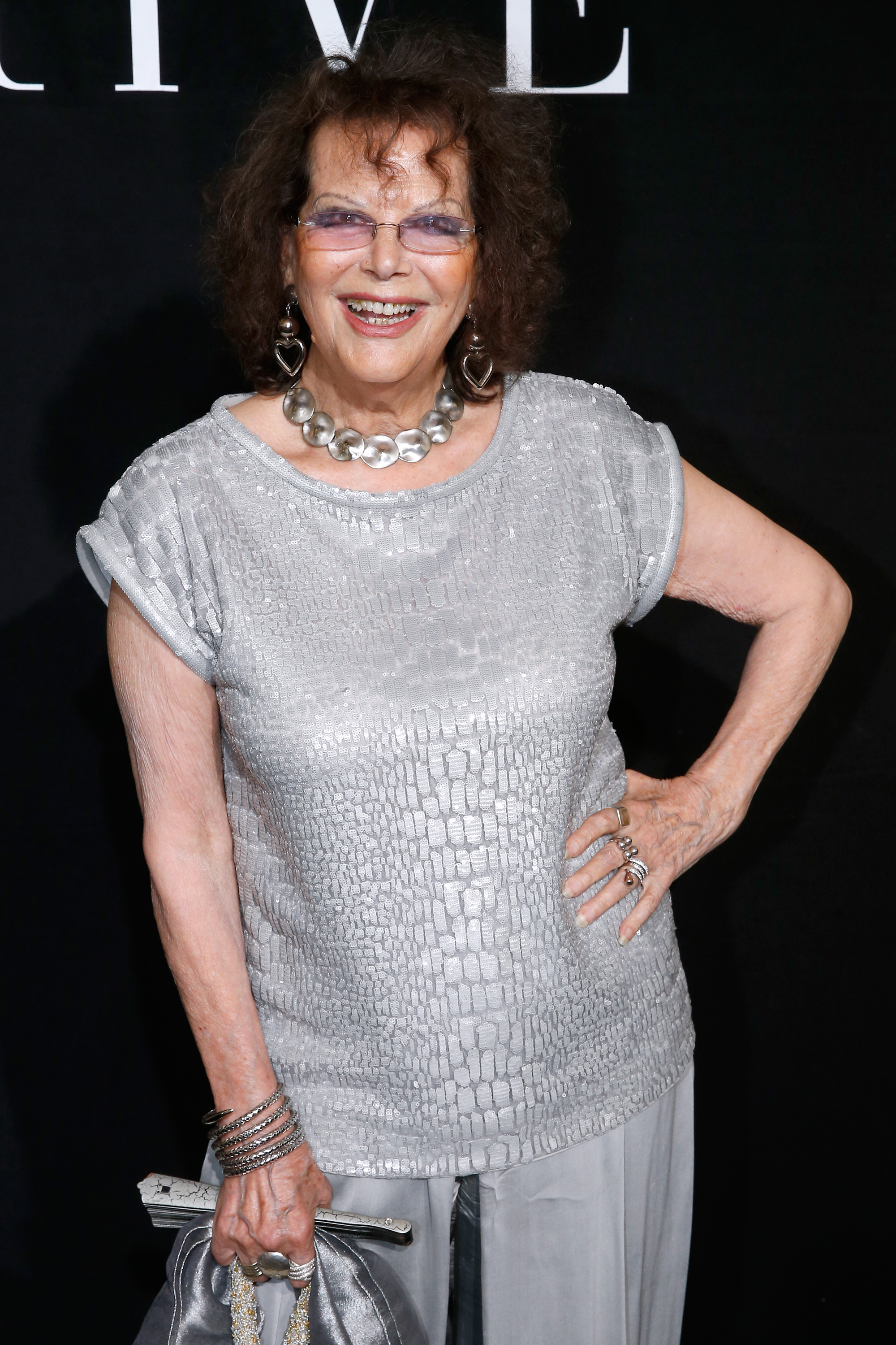 Claudia Cardinale assiste au défilé Giorgio Armani Prive à Paris, en France, le 7 juillet 2015. | Source : Getty Images