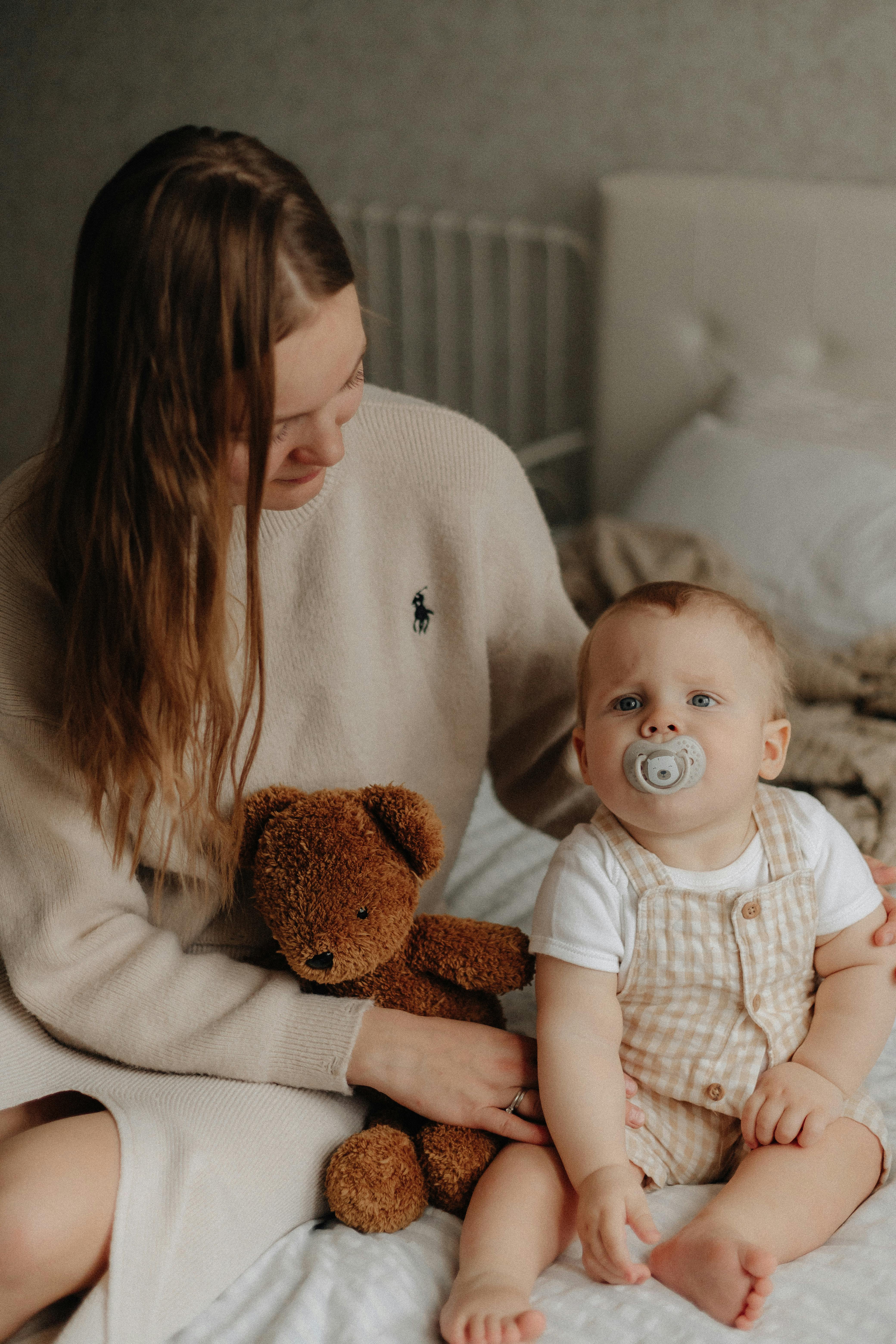 Une femme avec son bébé | Source : Pexels