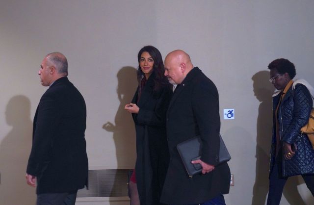 Amal Clooney photographiée après une réunion du Conseil de sécurité des Nations unies au siège des Nations unies à New York le 25 janvier 2025 | Source : Getty Images