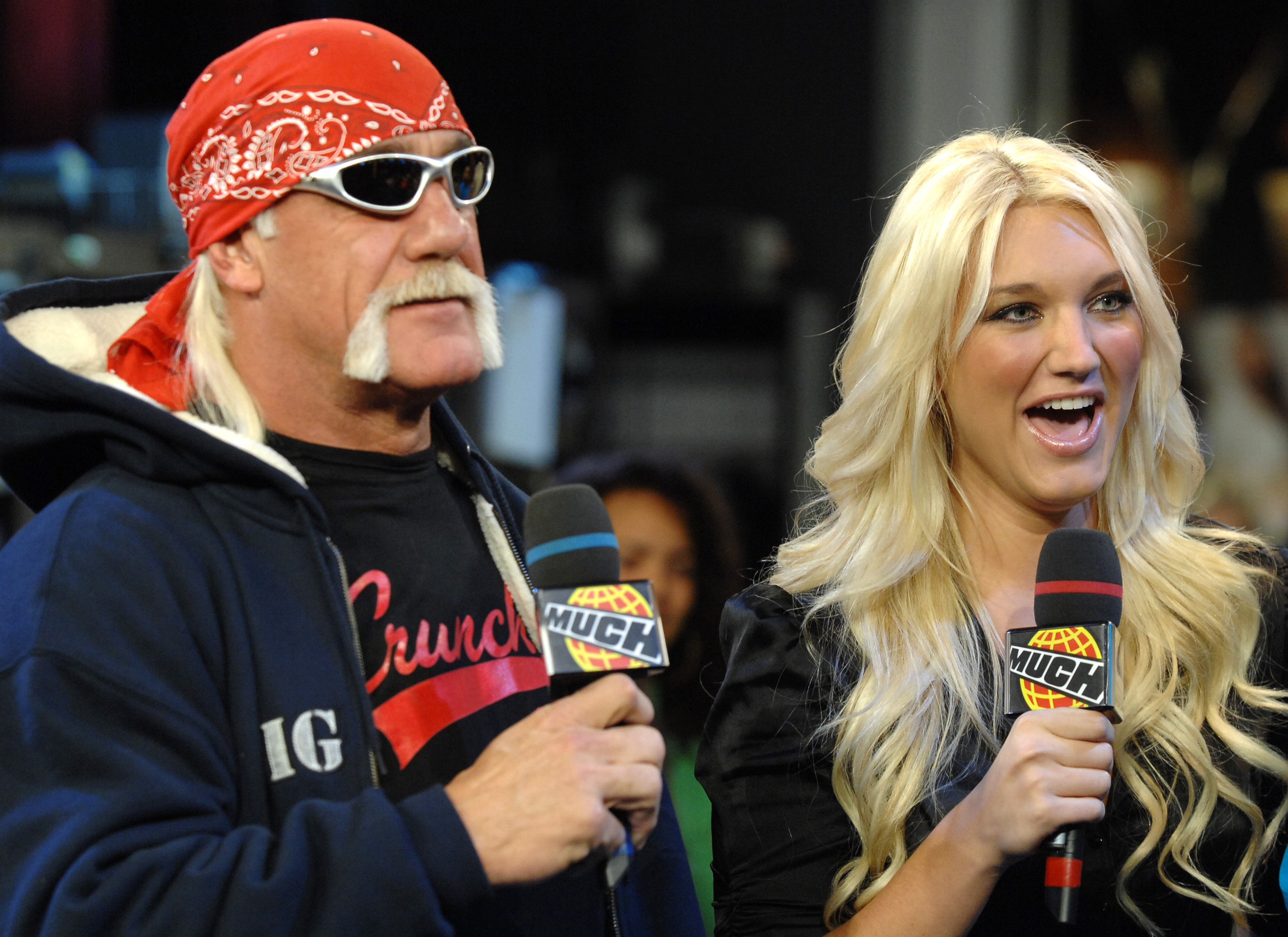 Brooke et Hulk Hogan le 4 décembre 2006 au Chum/City Building à Toronto, Ontario, Canada. | Source : Getty Images