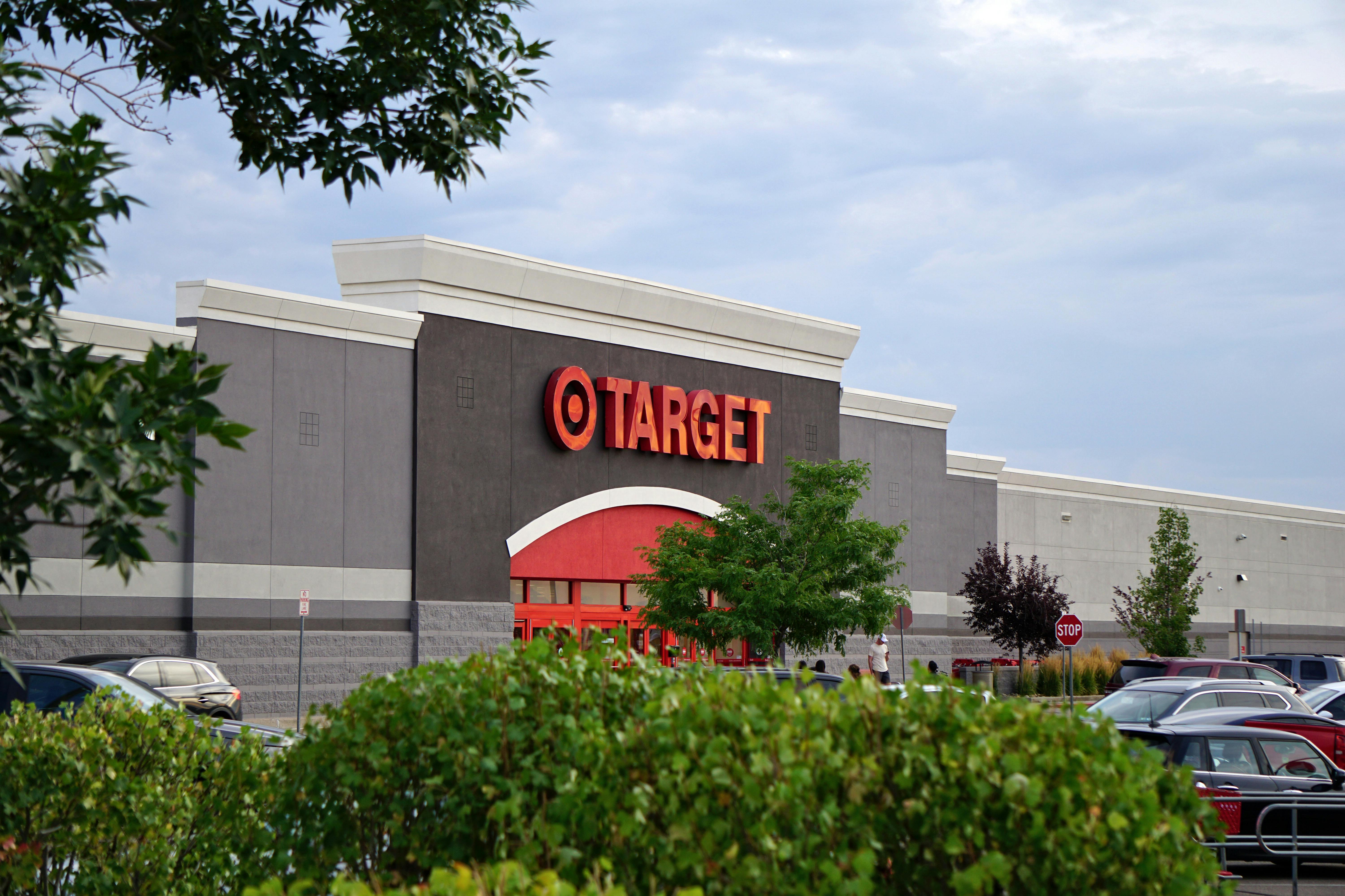 Le parking d'un magasin Target | Source : Pexels