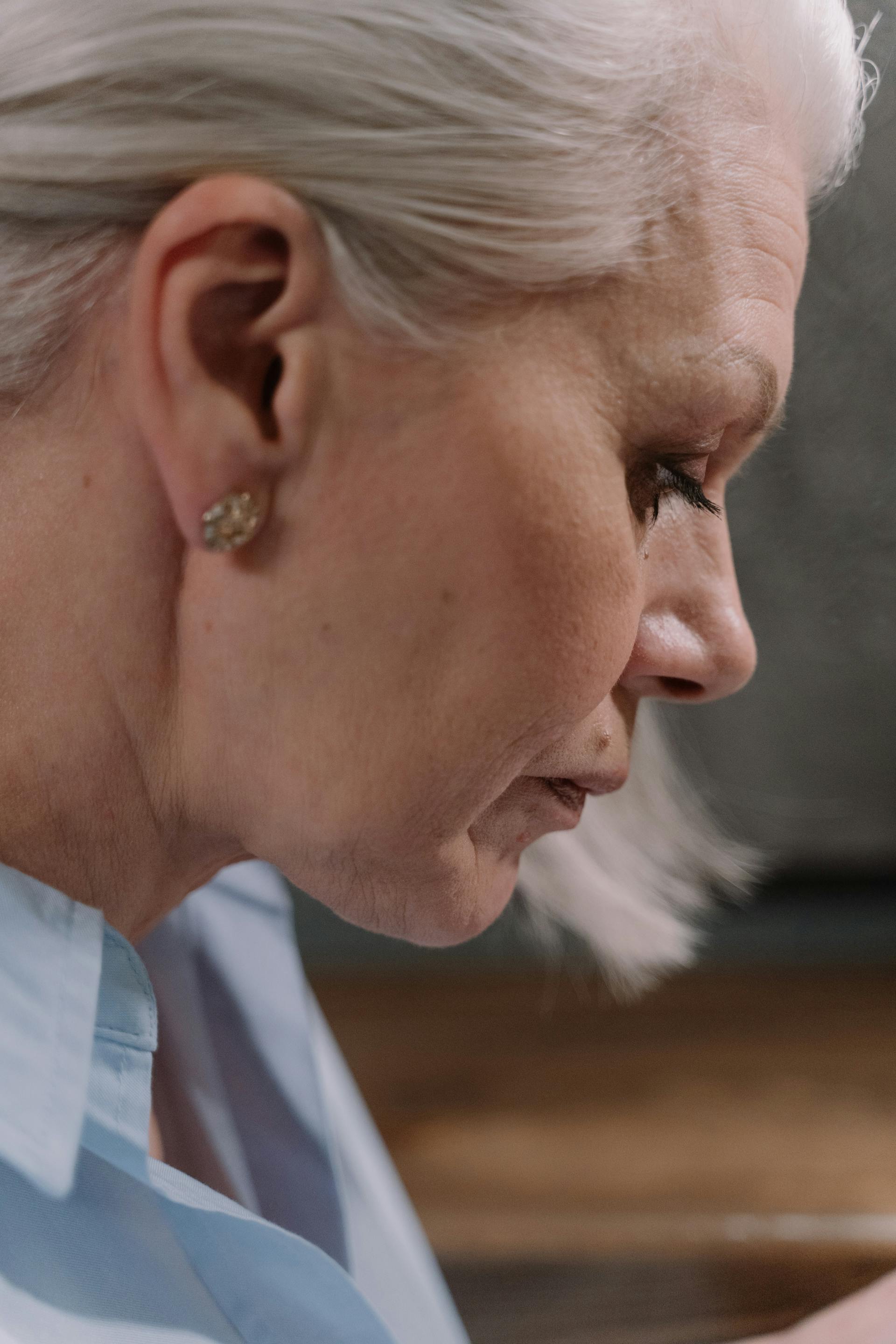 Une femme tendue | Source : Pexels