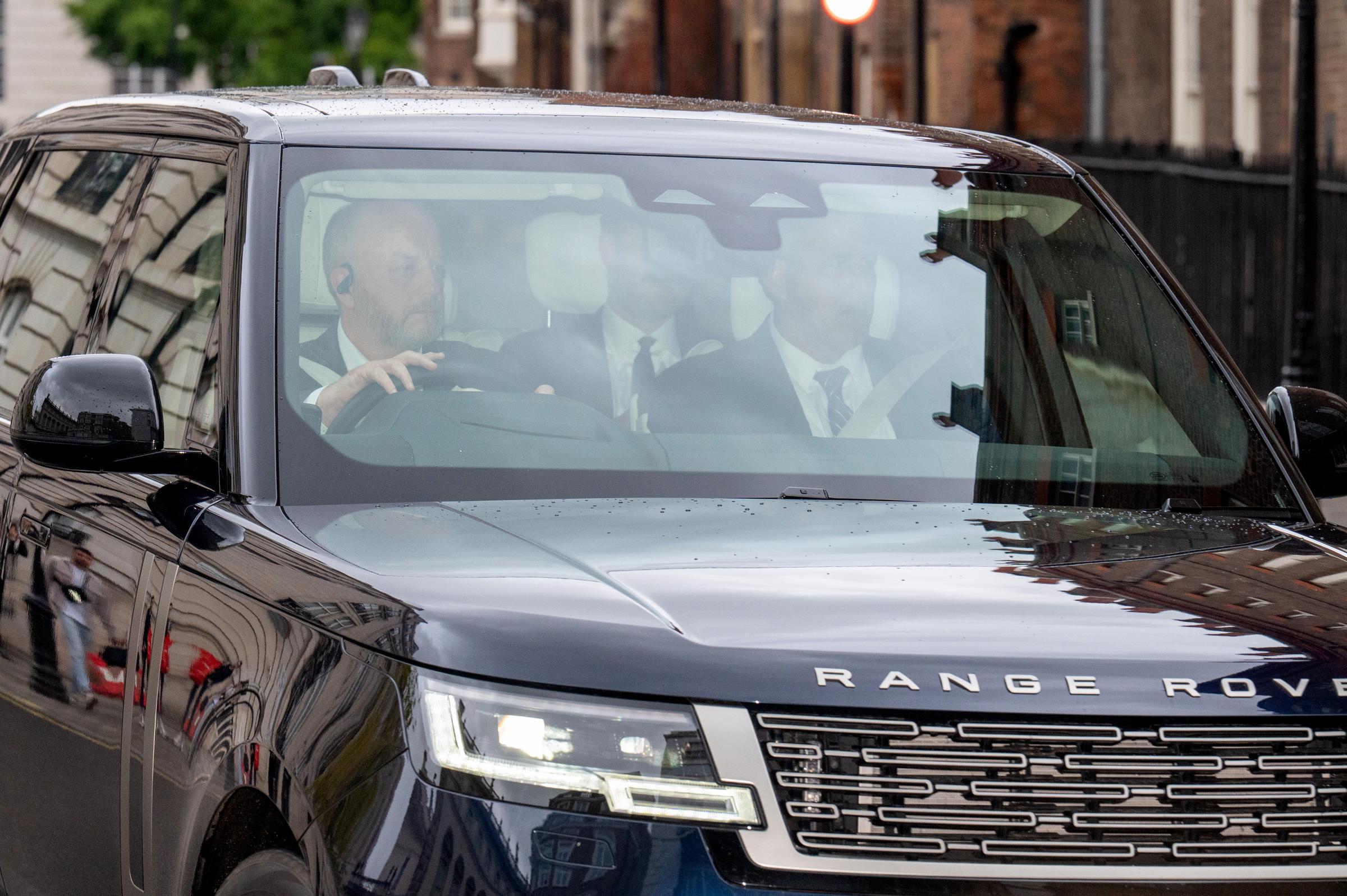 Le prince Harry arrive à Clarence House à Londres, en Angleterre, le 10 septembre 2025 | Source : Getty Images