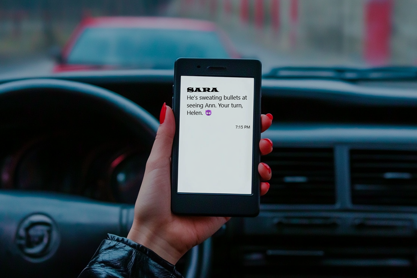 Une femme lisant un message sur un téléphone | Source : Midjourney