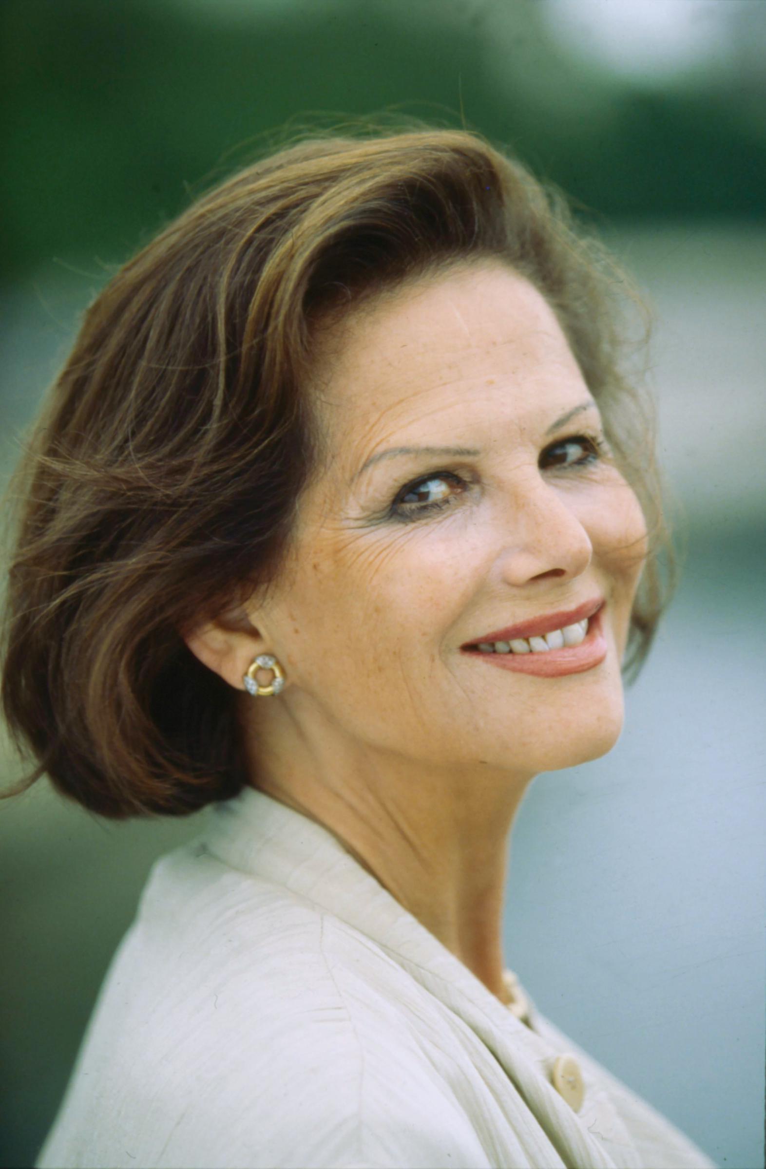 Claudia Cardinale photographiée à Paris, France, le 1er juin 1997. | Source : Getty Images