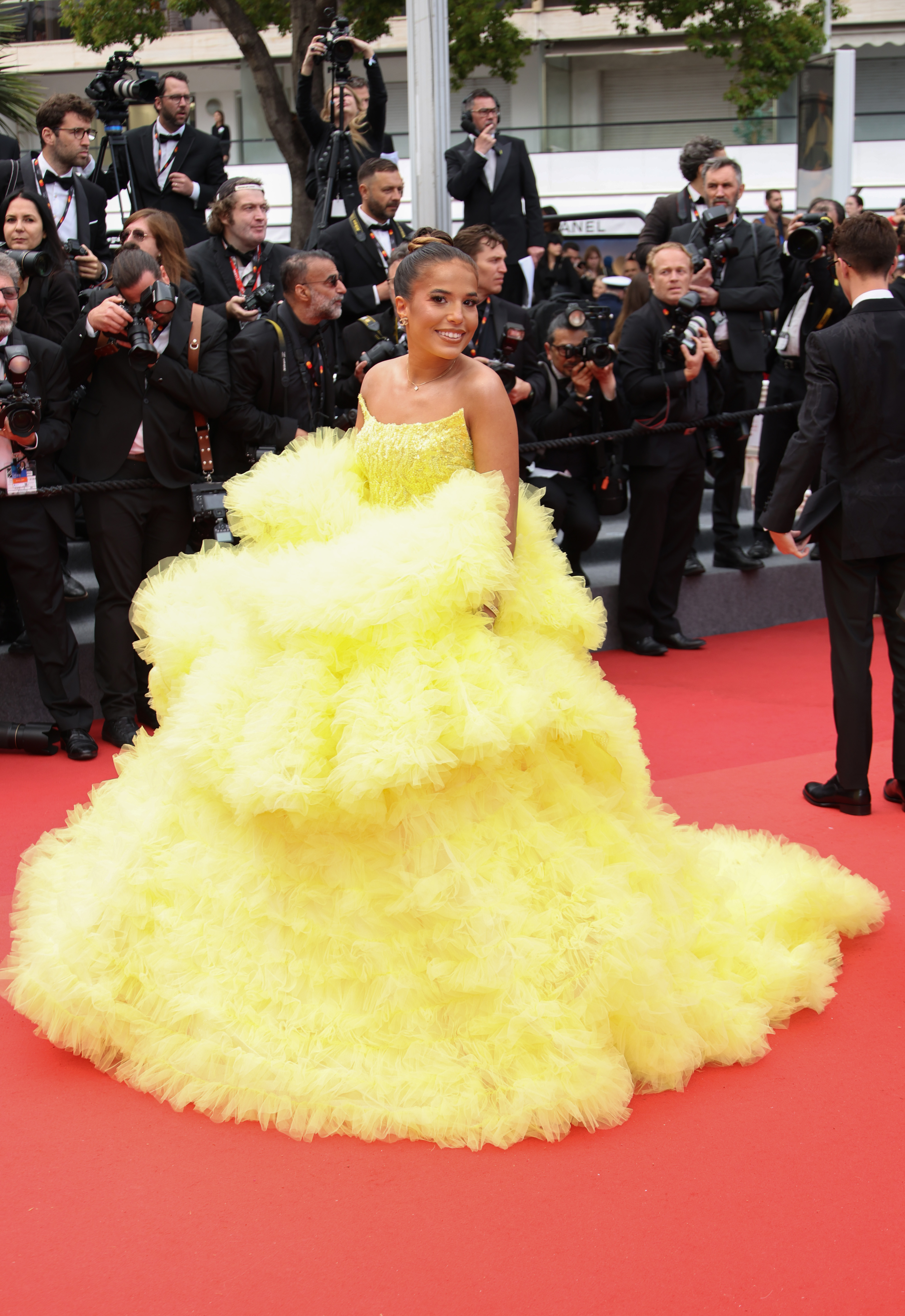Poupette Kenza assiste à la cérémonie de remise des prix du film « The Zone Of Interest » lors du 76e Festival de Cannes au Palais des Festivals, le 19 mai 2023 à Cannes, en France I Source : Getty Images