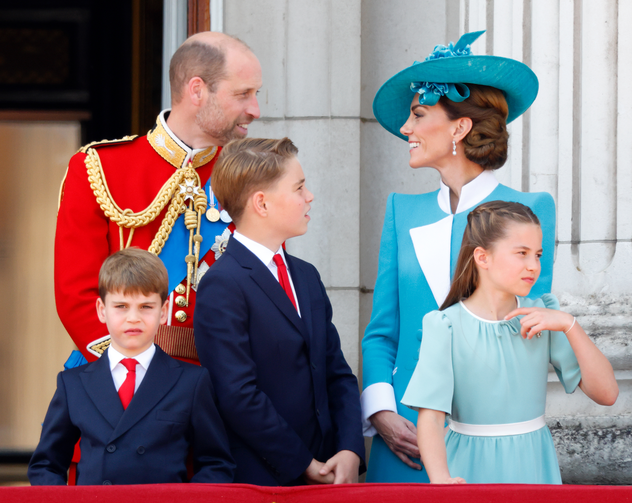 Le prince William et la princesse Catherine avec la princesse Charlotte, le prince George et le prince Louis de Galles le 14 juin 2025 | Source : Getty Images