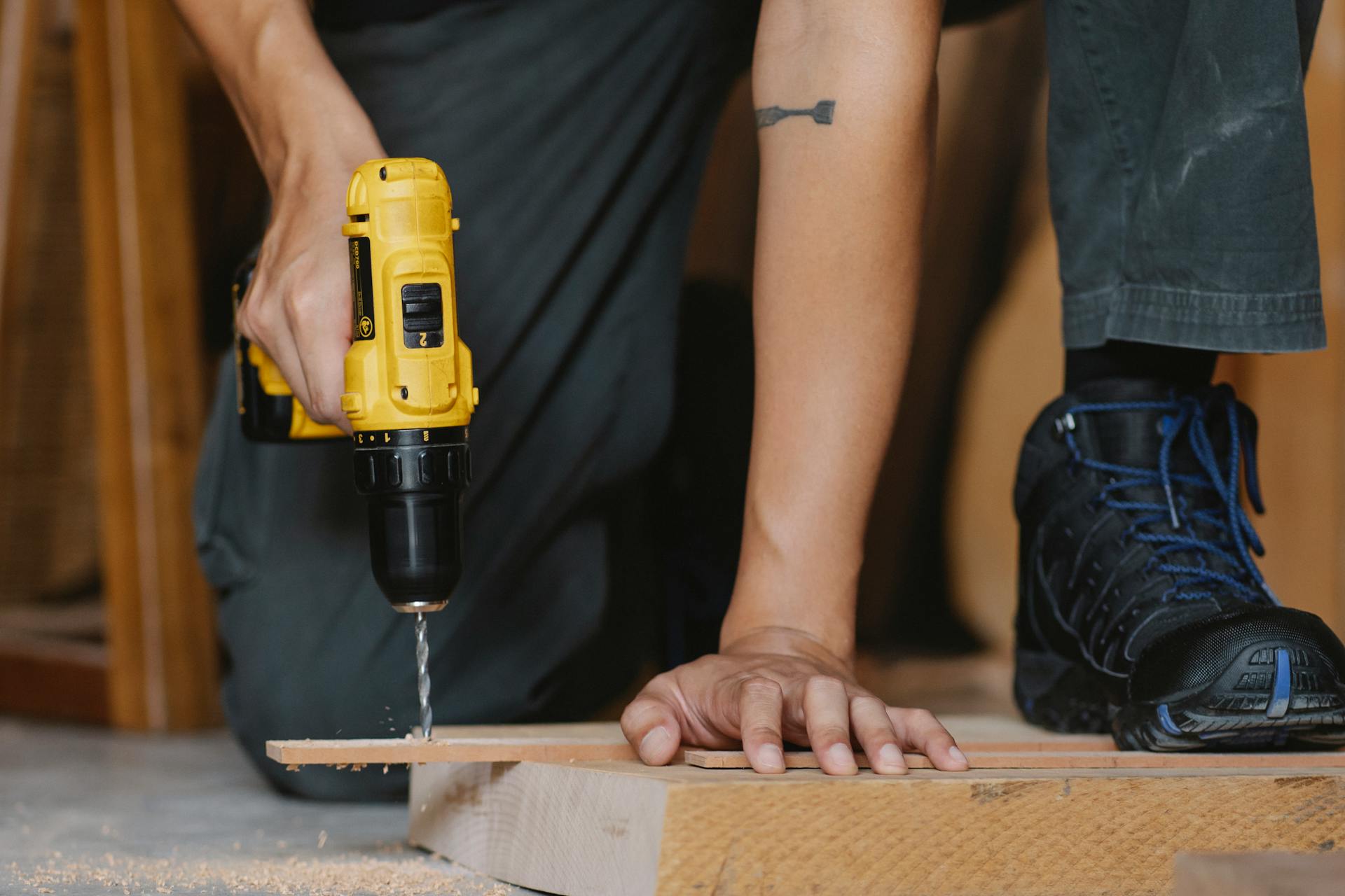 Un homme qui travaille | Source : Pexels