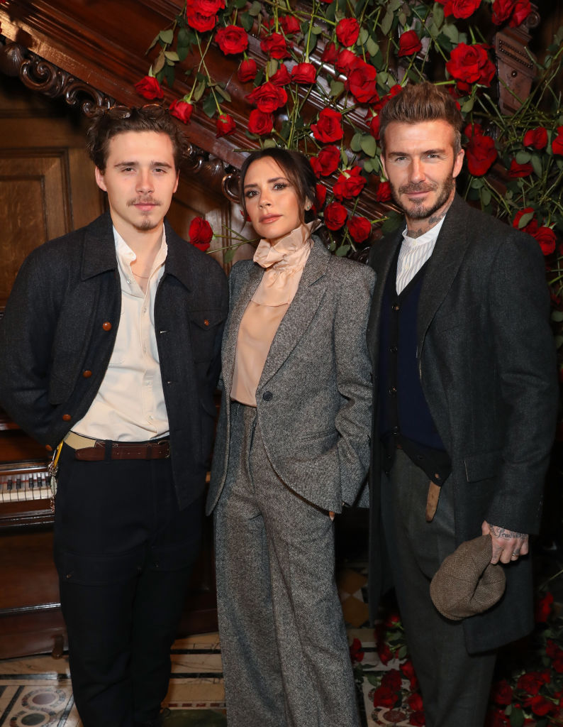 Brooklyn, Victoria et David Beckham assistent à la présentation Kent & Curwen lors de la London Fashion Week Men's janvier 2019 au Two Temple Place, le 6 janvier 2019 à Londres, en Angleterre I Source : Getty Images