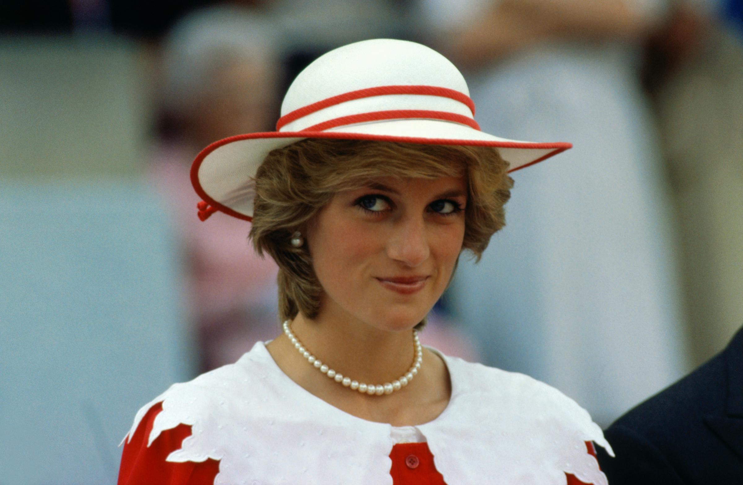 La défunte princesse Diana lors d'une visite officielle à Edmonton, en Alberta, en 1983. | Source : Getty Images