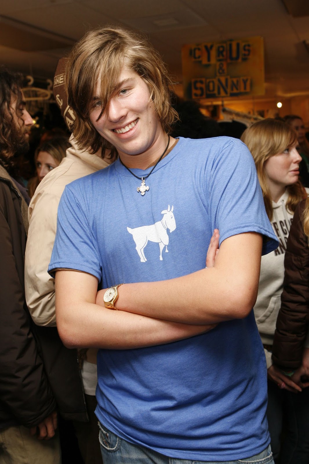 Cyrus Shepherd-Oppenheim lors du lancement d'une ligne de vêtements à Silverlake, en Californie, en 2006. | Source : Getty Images