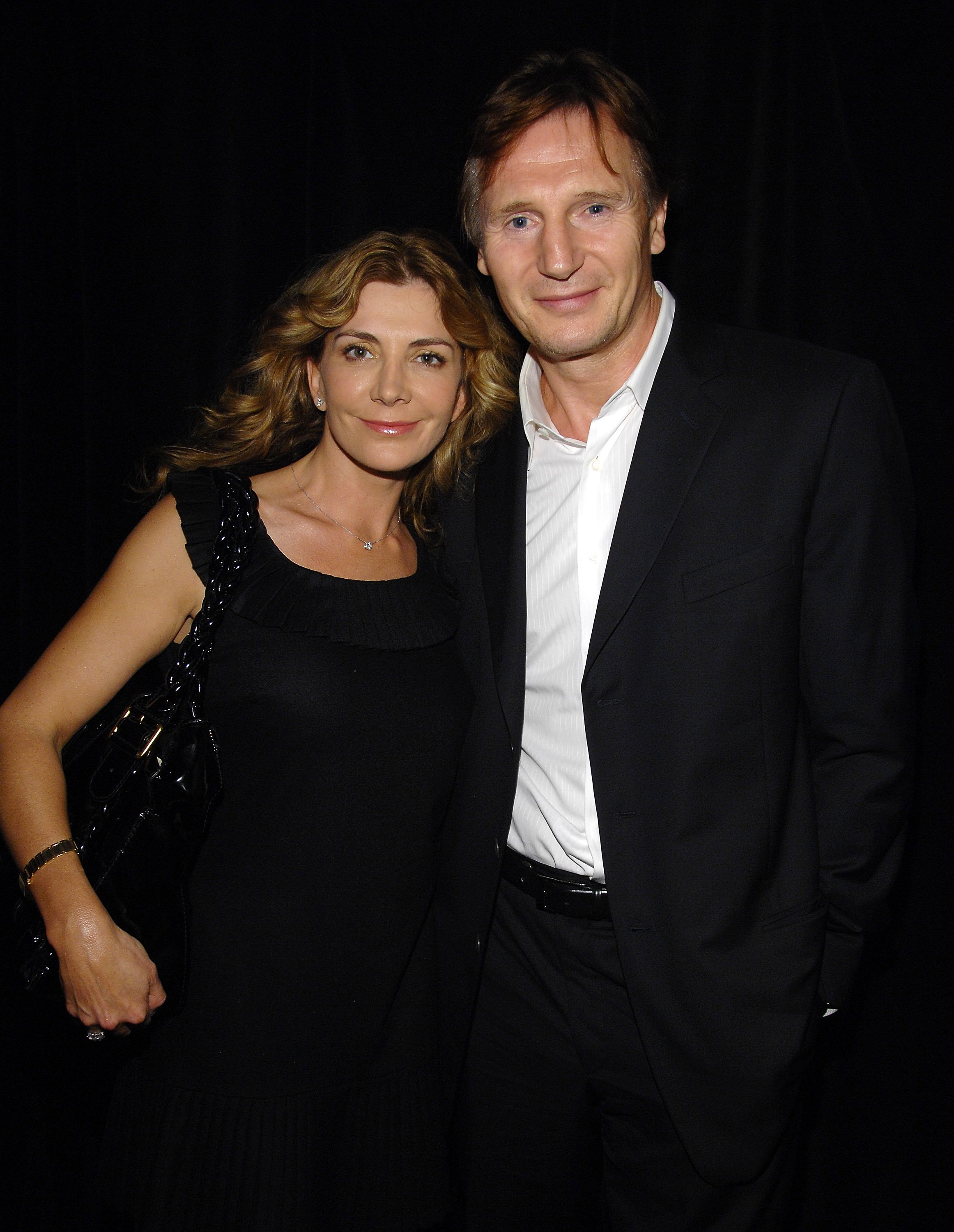 Natasha Richardson et Liam Neeson lors de la célébration par Conde Nast Traveler des 20 ans de Truth in Travel le 10 octobre 2007 | Source : Getty Images