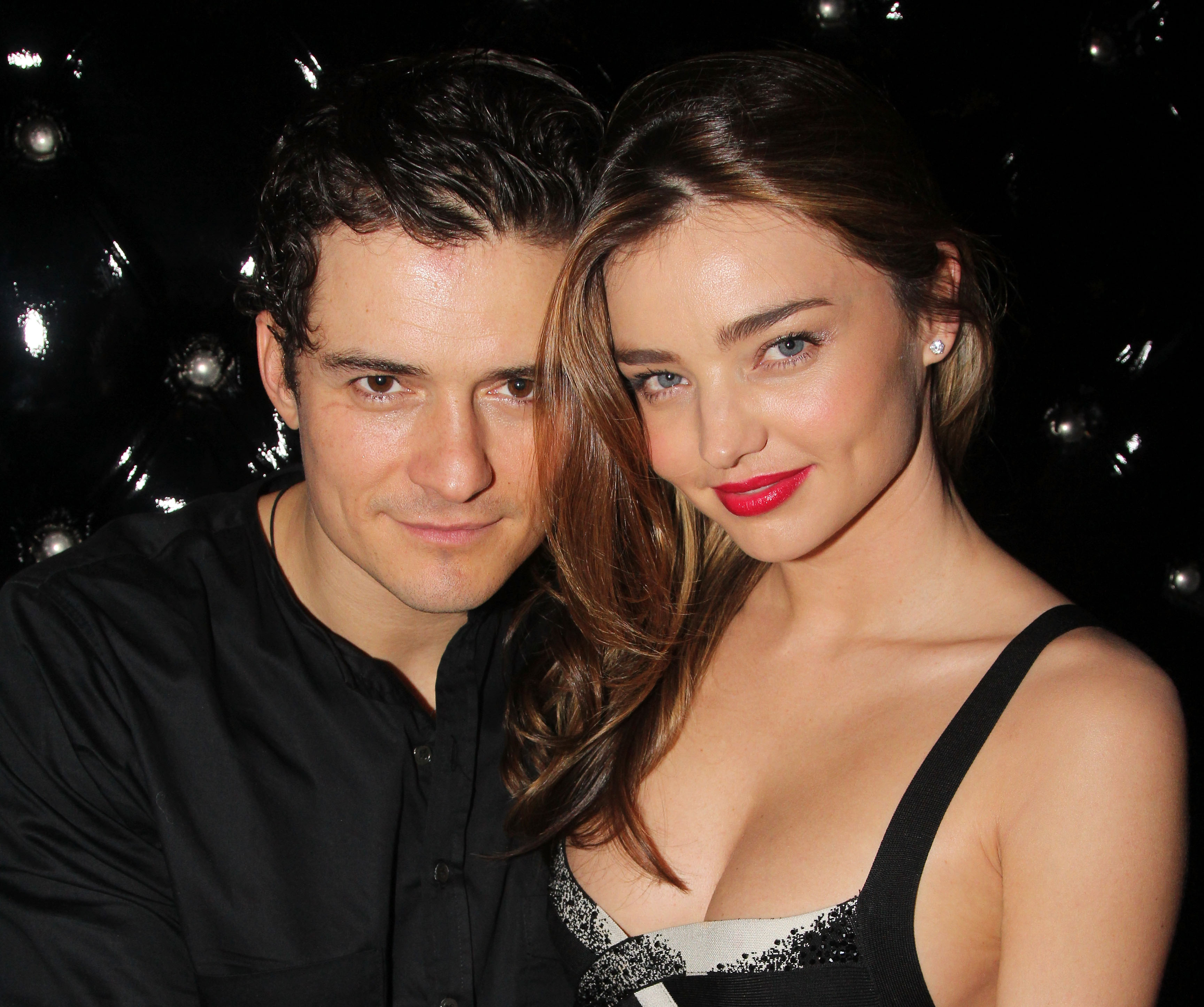 Orlando Bloom et Miranda Kerr lors de la soirée après-spectacle de la première de « Roméo et Juliette » de Shakespeare à Broadway, le 19 septembre 2013, à New York. | Source : Getty Images