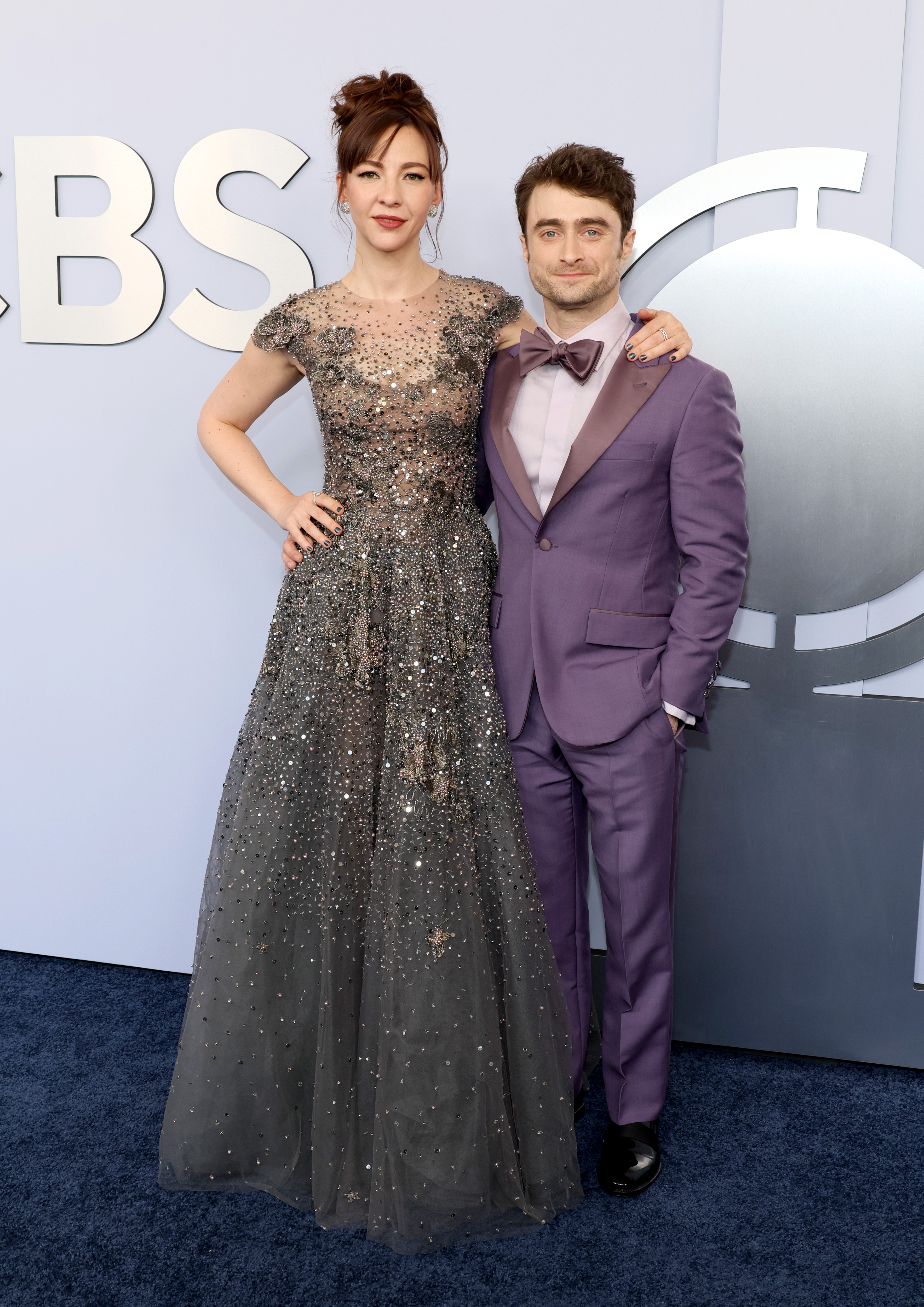 Erin Darke et Daniel Radcliffe lors de la 77e cérémonie annuelle des Tony Awards, le 16 juin 2024, à New York. | Source : Getty Images